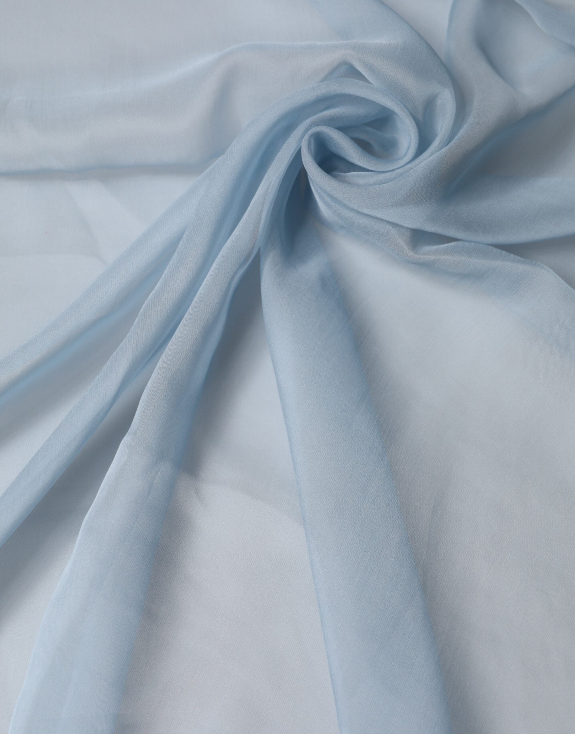 Dolce & Gabbana Hellblaue Seidenstola Schal 200cm x 130cm