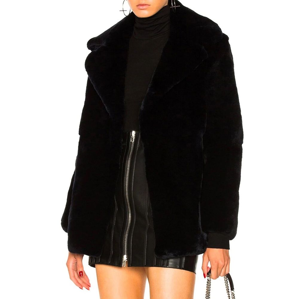 Alberta Ferretti Blauer Kaninchenfellmantel