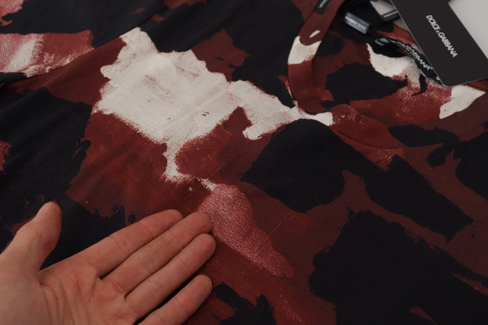 Dolce & Gabbana Mehrfarbiges Baumwoll-T-Shirt mit Rundhalsausschnitt im Tie-Dye-Look