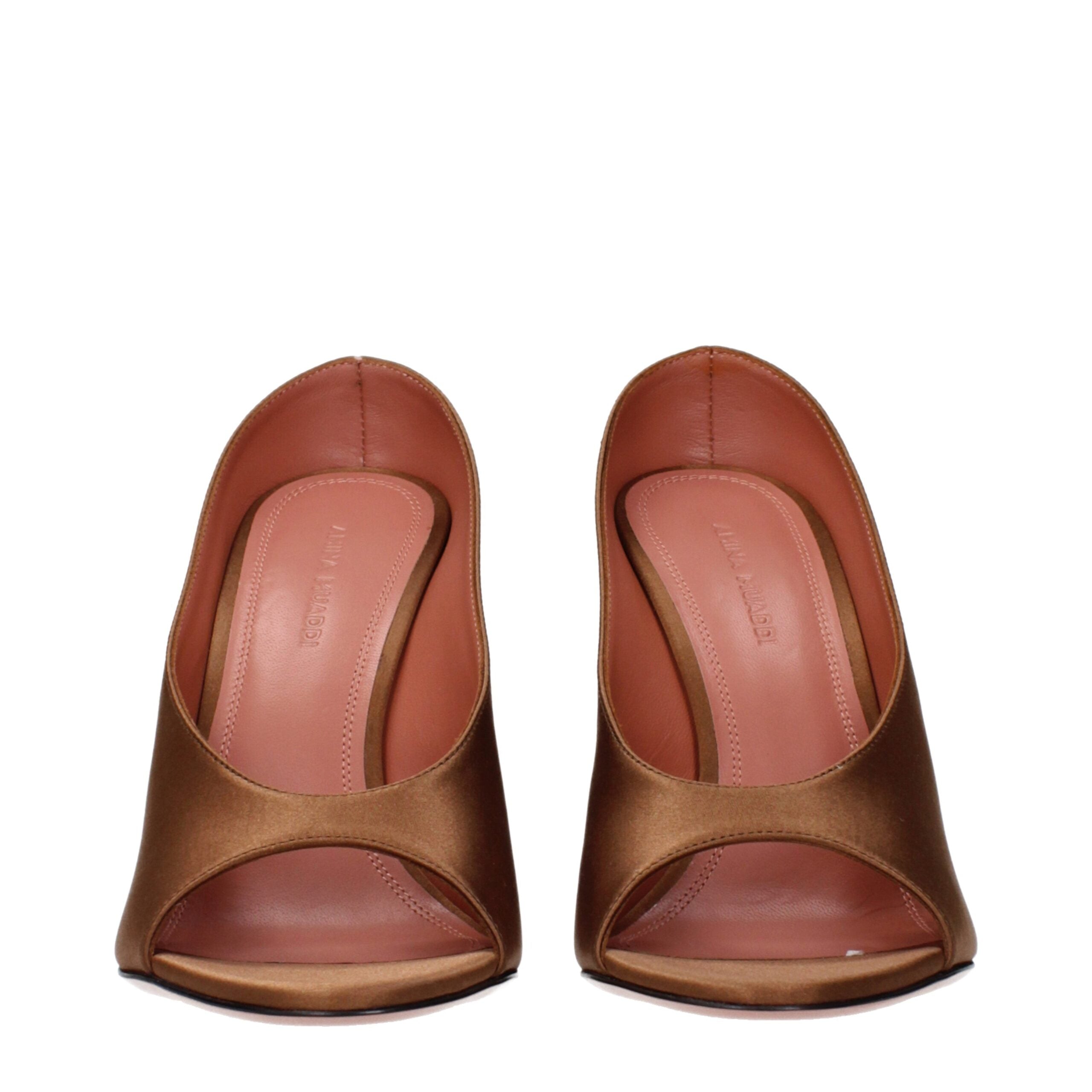 Amina Muaddi Braune Satin-Pumps mit hohem Absatz