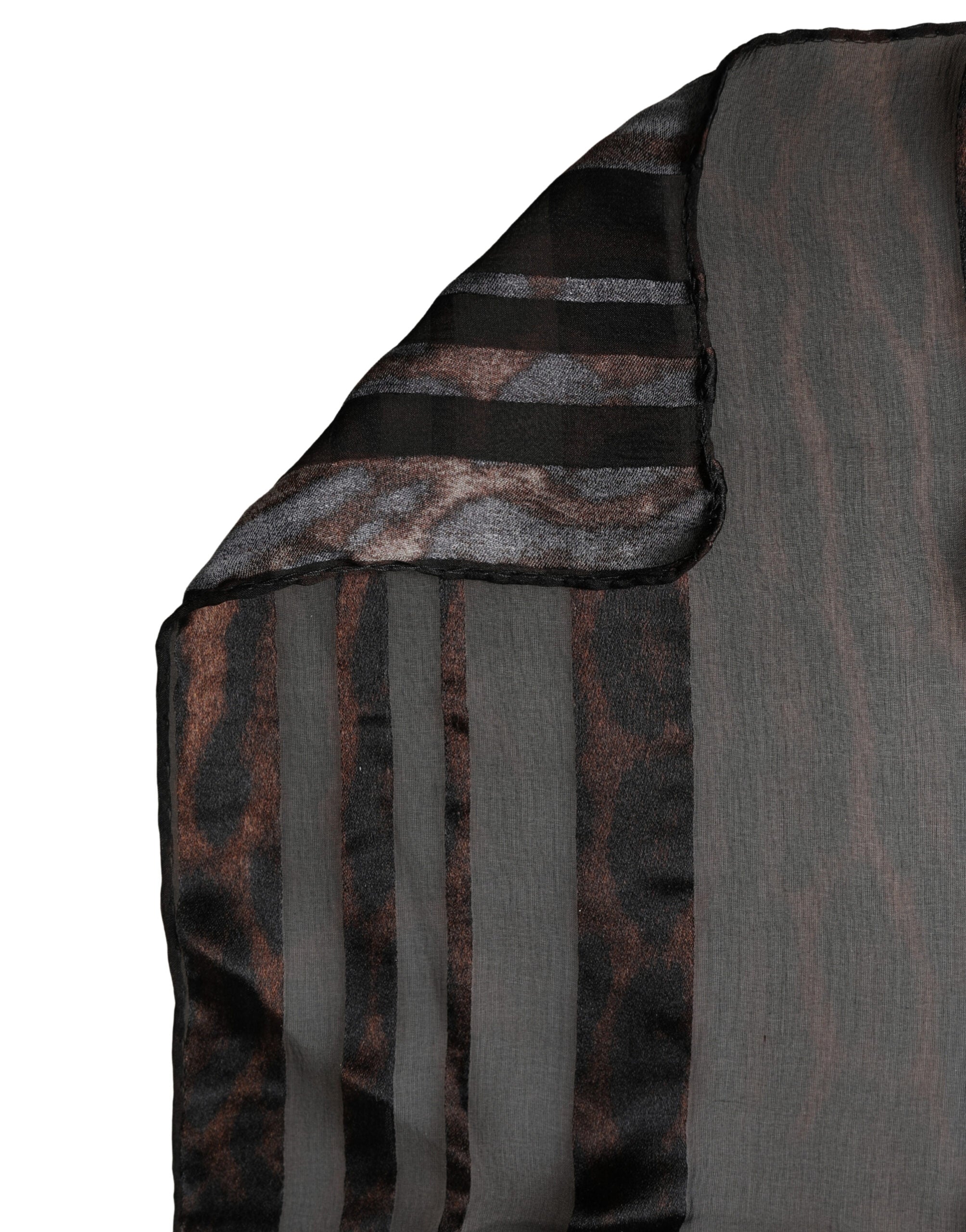 Dolce & Gabbana Schwarzer Seidenschal mit Streifen 193cm x 131cm Stola