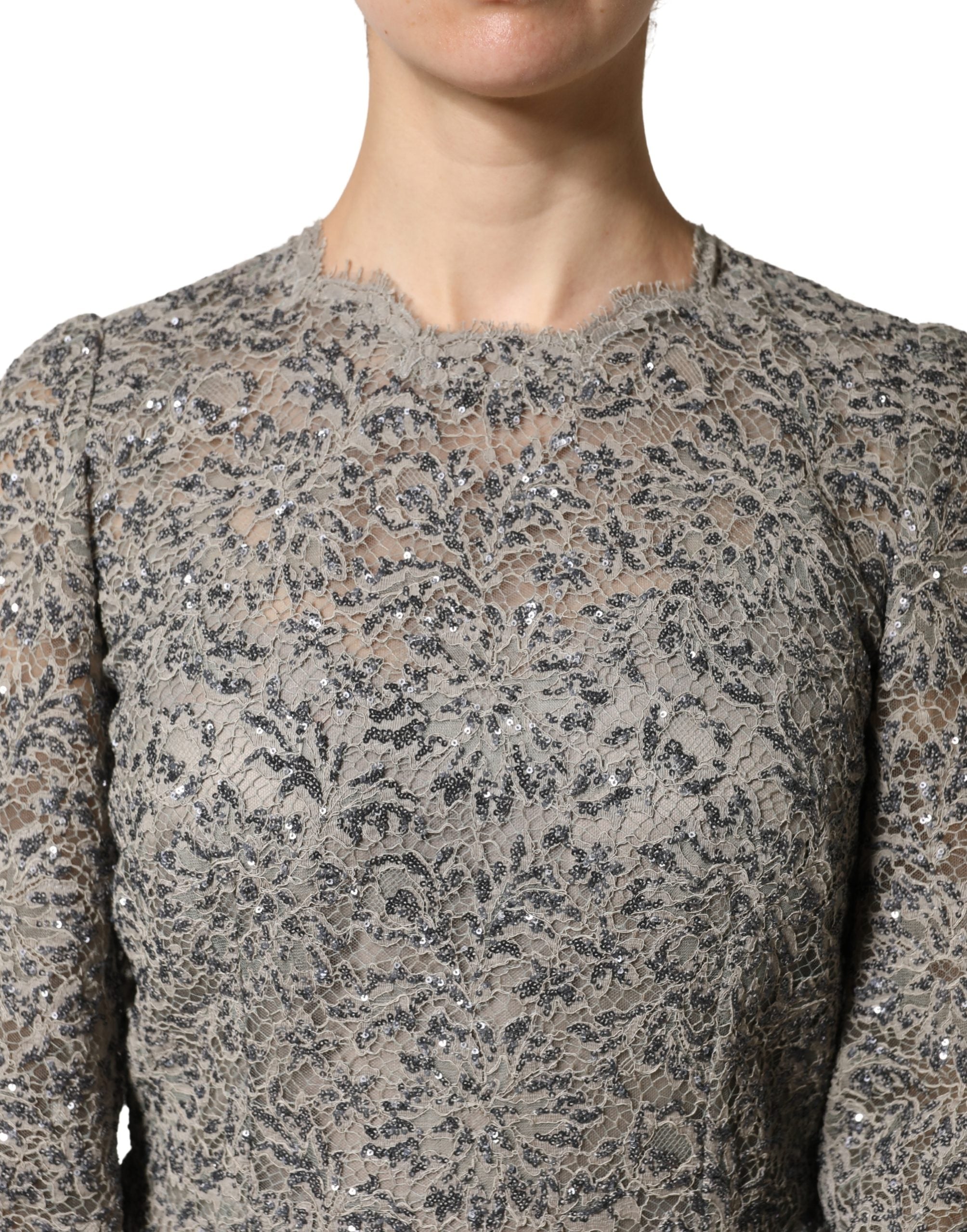 Dolce & Gabbana Graues Maxikleid aus Baumwolle mit Spitzenbesatz und langen Ärmeln
