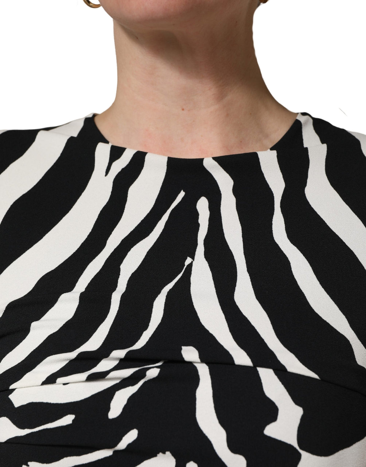 Dolce & Gabbana Kleid aus schwarzem und weißem Zebra-Cady in Wadenlänge