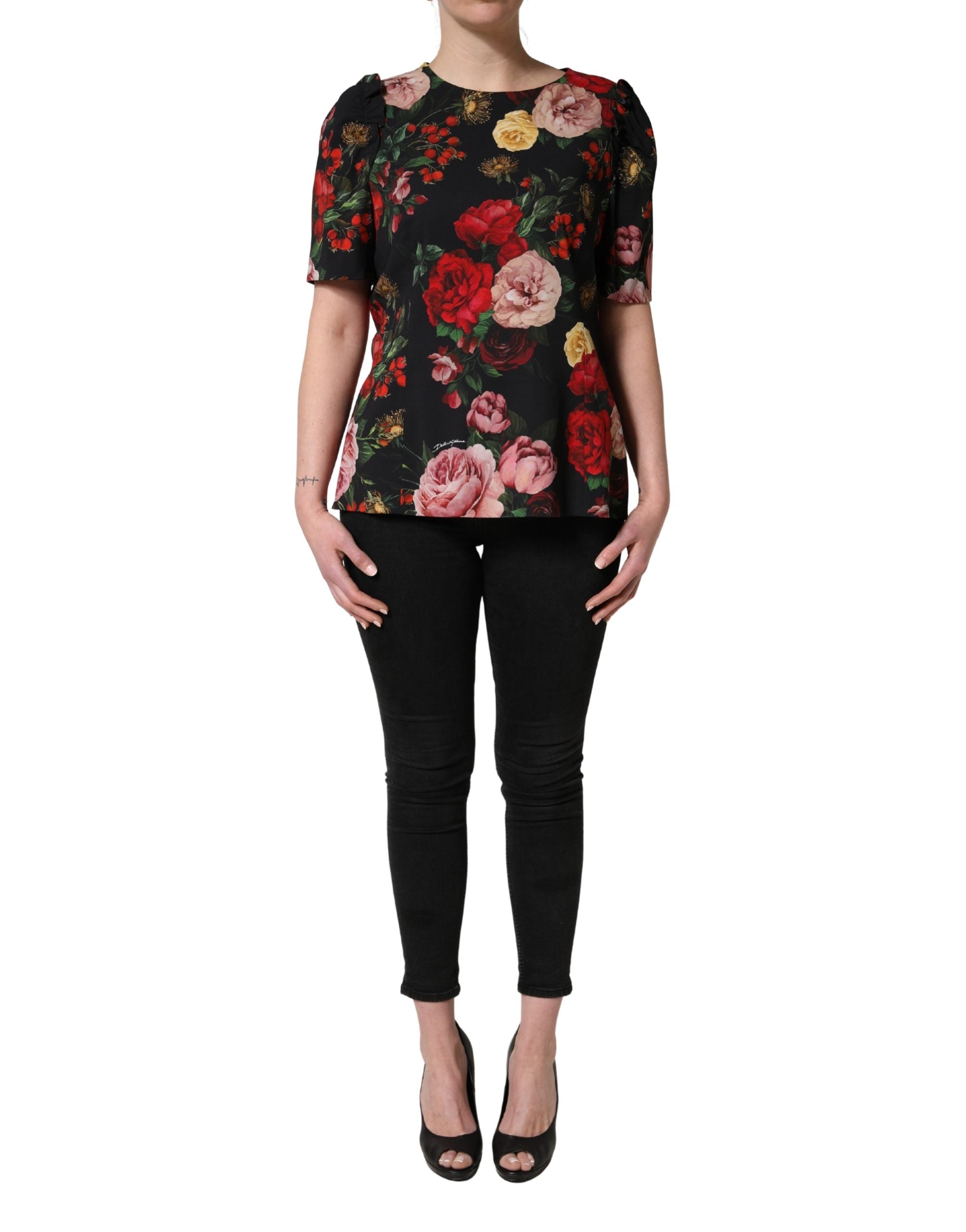 Dolce & Gabbana Schwarze Bluse aus Krepp mit Blumenprint und Rüschenbesatz