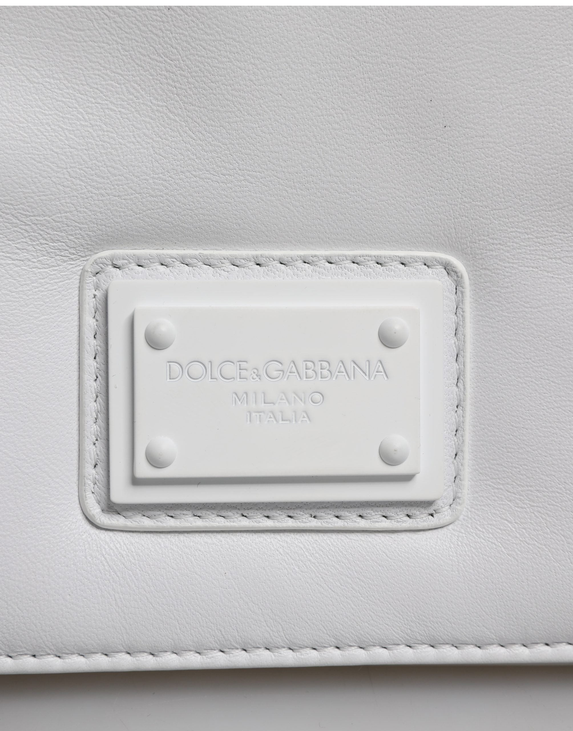 Dolce & Gabbana Weiße Umhängetasche mit Logo-Plakette für Damen