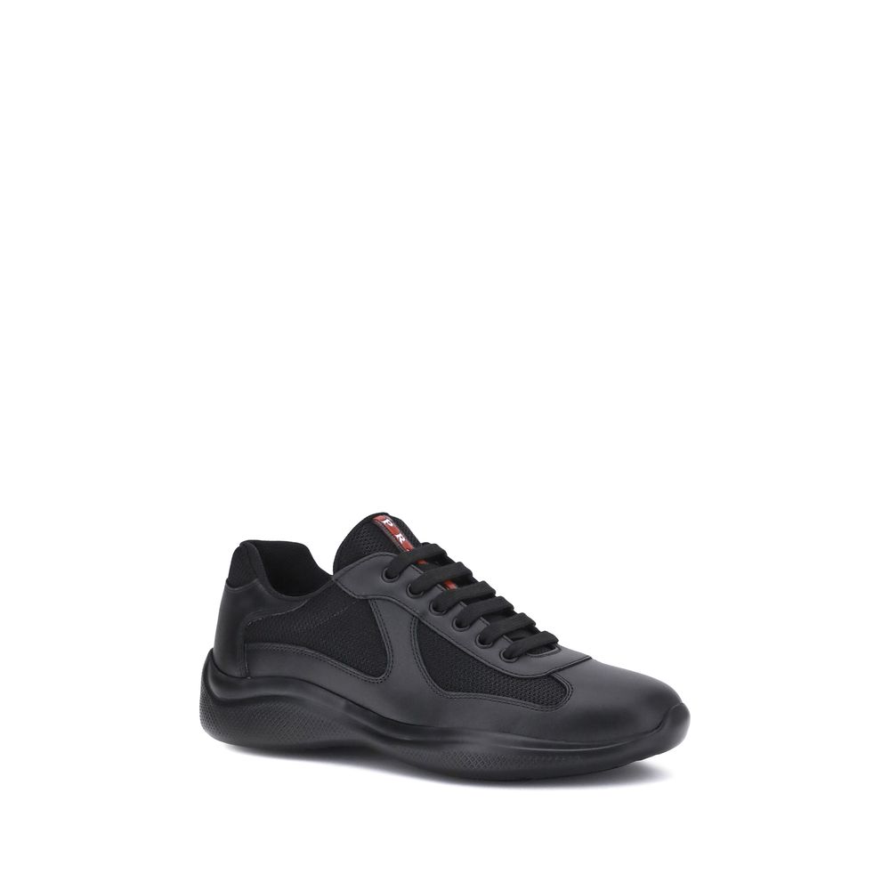Prada Schwarze Sneakers aus Polyamid