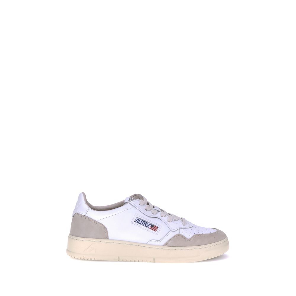 Autry Weiße Low-Top-Sneaker aus Kalbsleder Bos Taurus