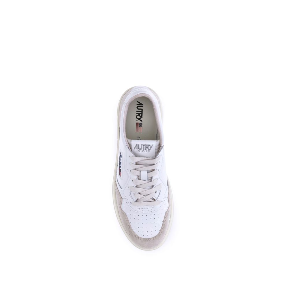 Autry Weiße Low-Top-Sneaker aus Kalbsleder Bos Taurus