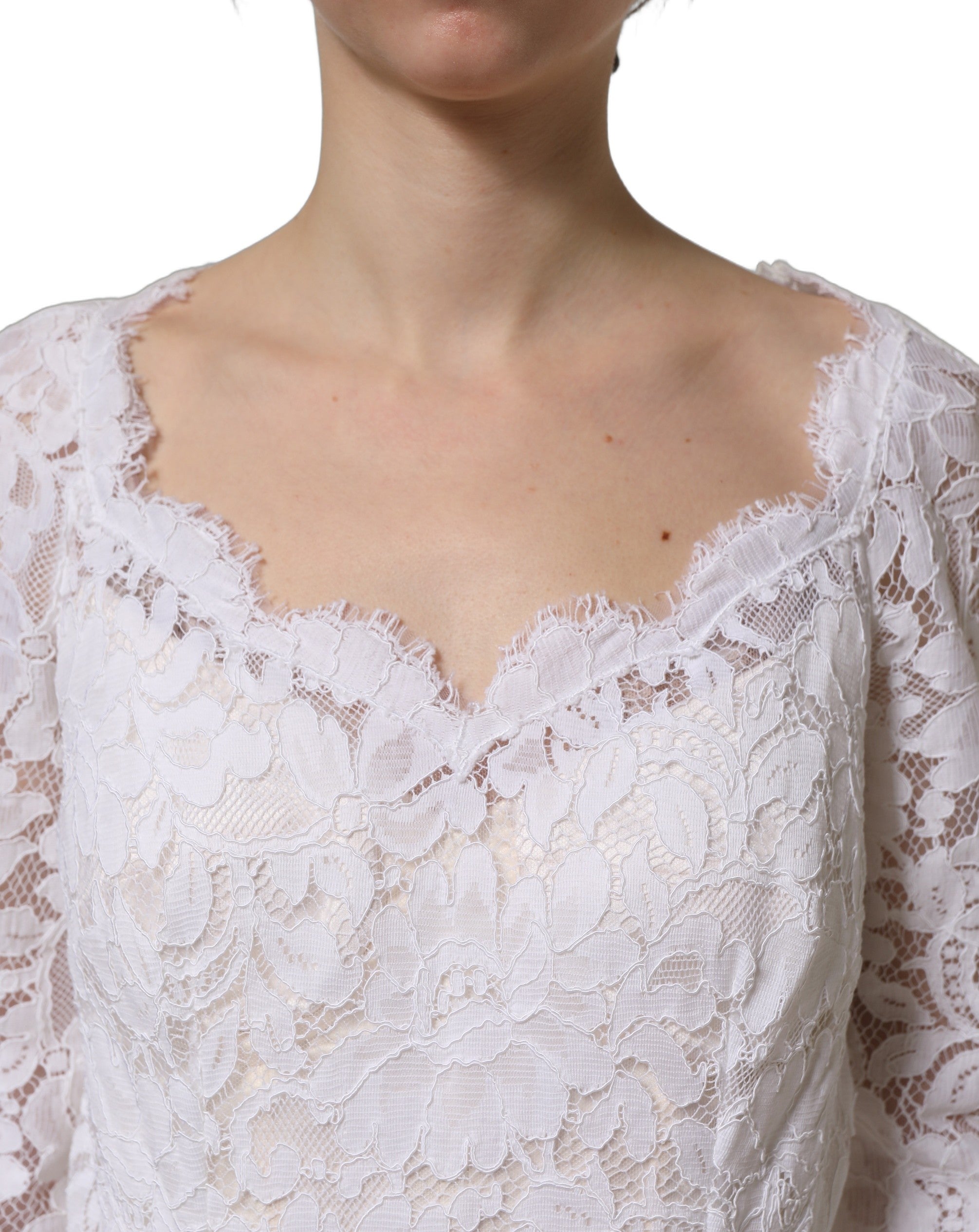 Dolce & Gabbana Langes Meerjungfrauen-Abendkleid aus weißer floraler Spitze