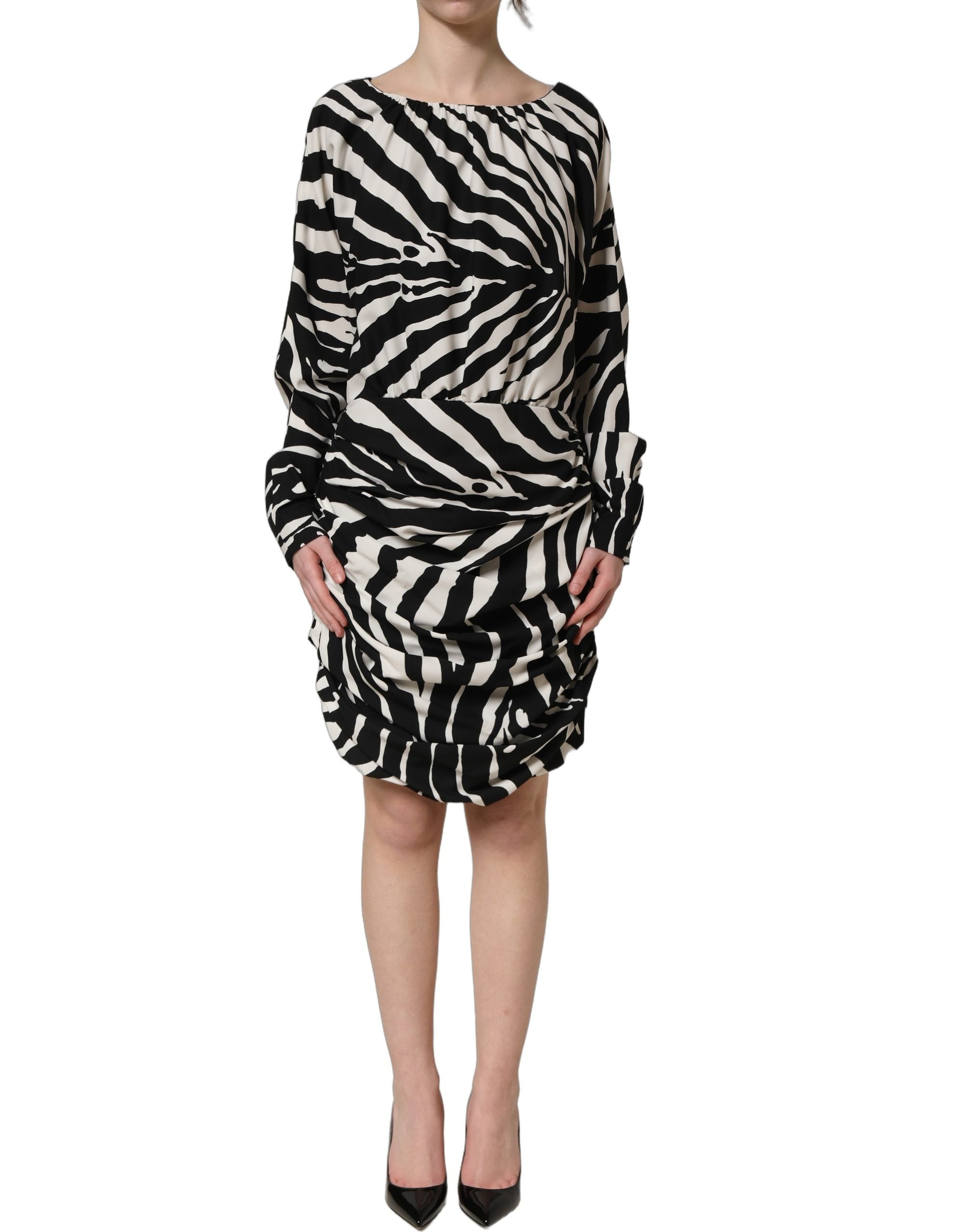 Dolce & Gabbana Mini-Kleid aus Seide mit Raffungen und Zebra-Print in Schwarz und Weiß