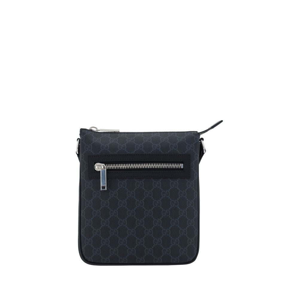 Gucci Schwarze Schultertasche aus Polyethylen