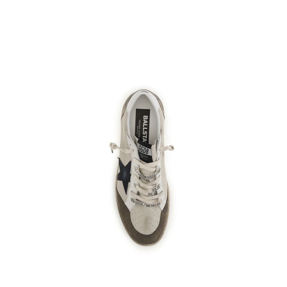 Golden Goose Weiße Low-Top-Sneaker aus Kalbsleder Bos Taurus