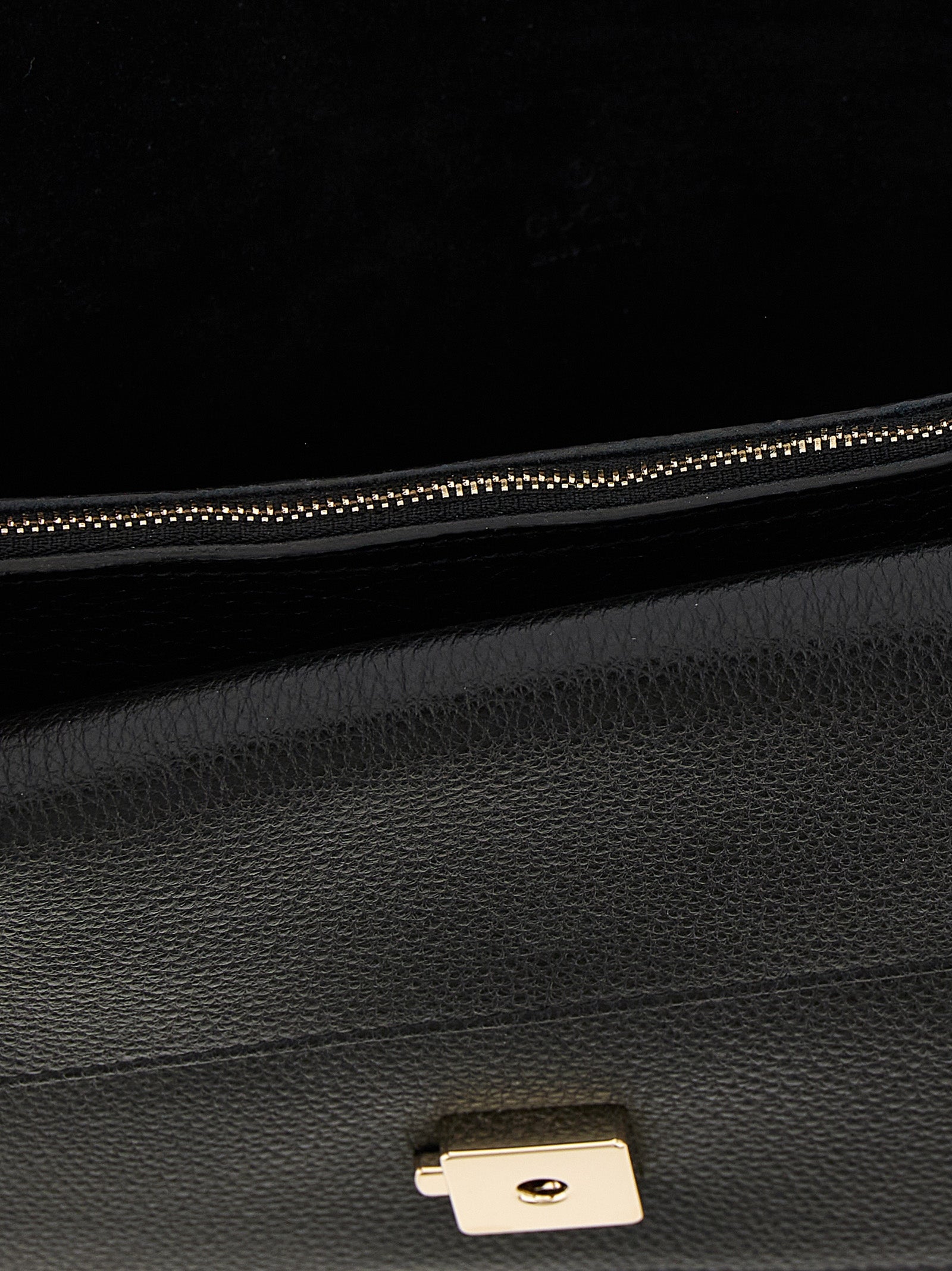Gucci Schwarze Kalbsleder-Schultertasche