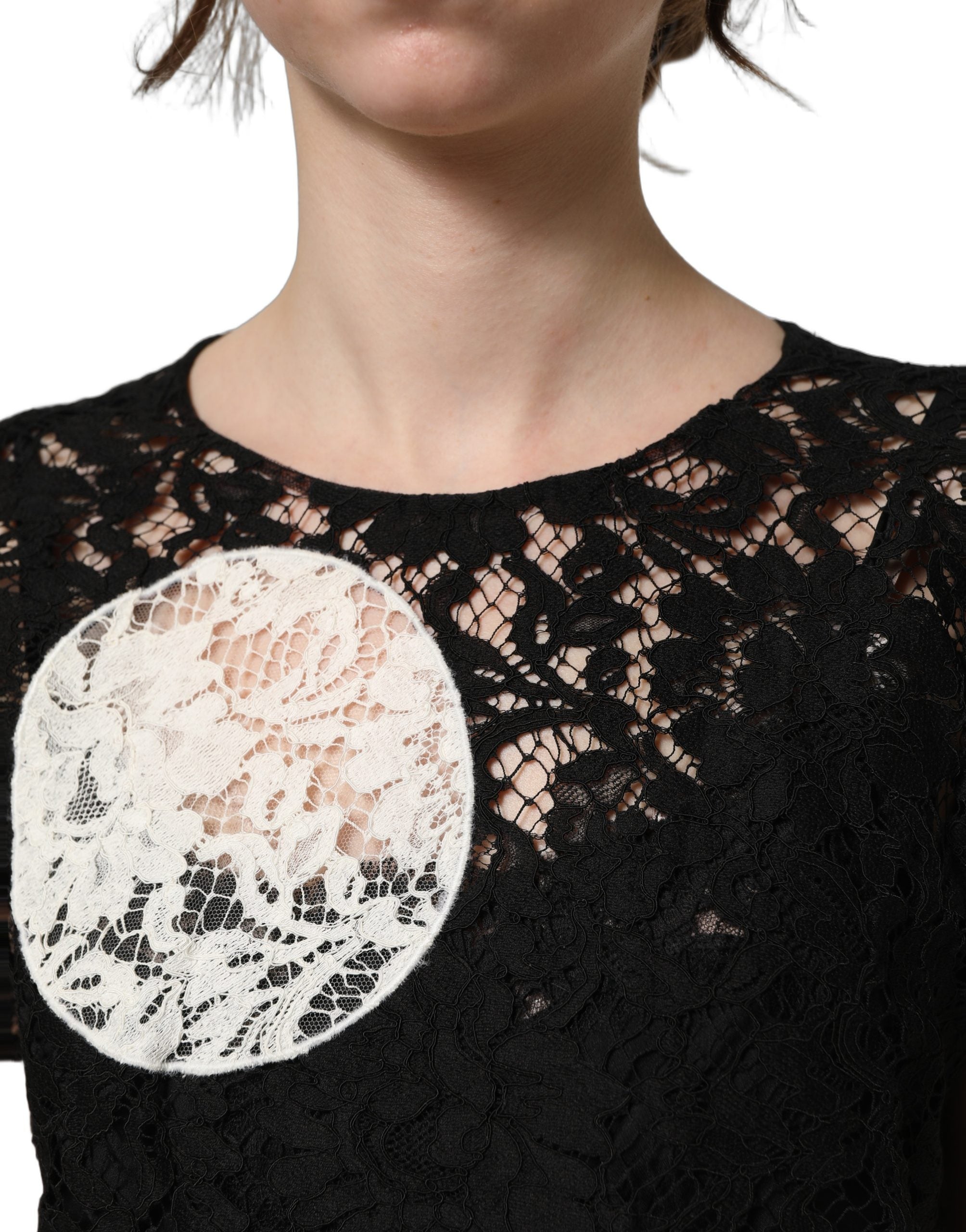 Dolce & Gabbana Kurzarmbluse mit schwarzer und weißer Blumen-Spitze