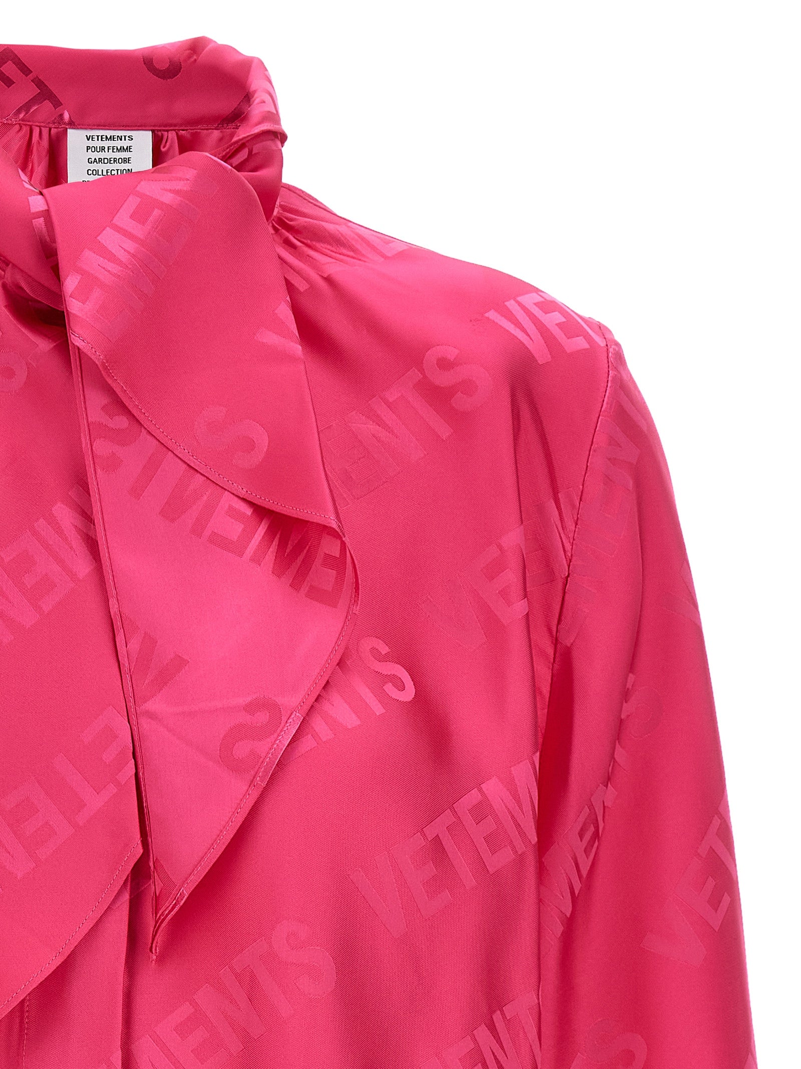 Vetements Fuchsia Viskose-Bluse