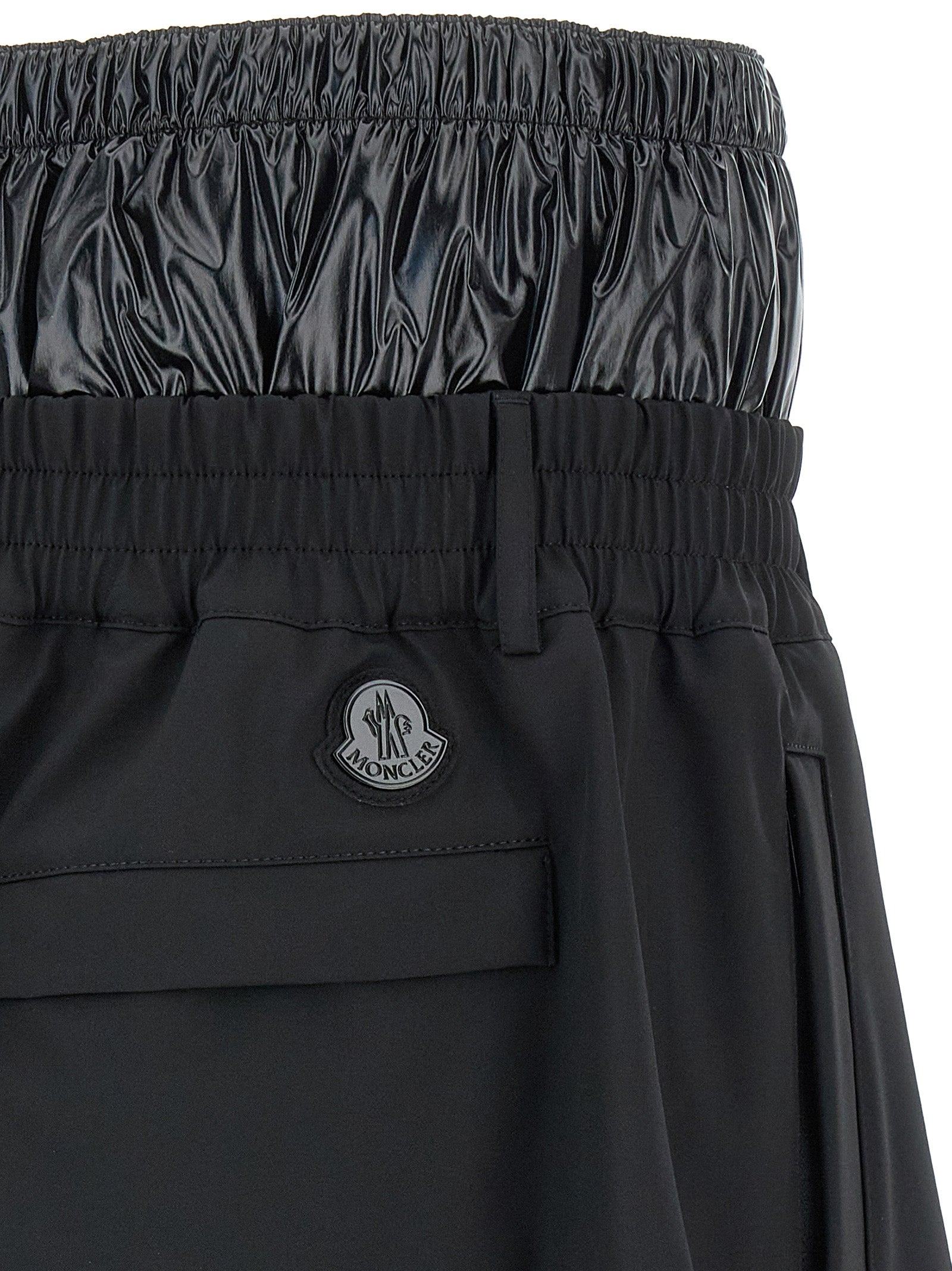 MONCLER GENIUS Schwarze Polyamid-Bermudashorts