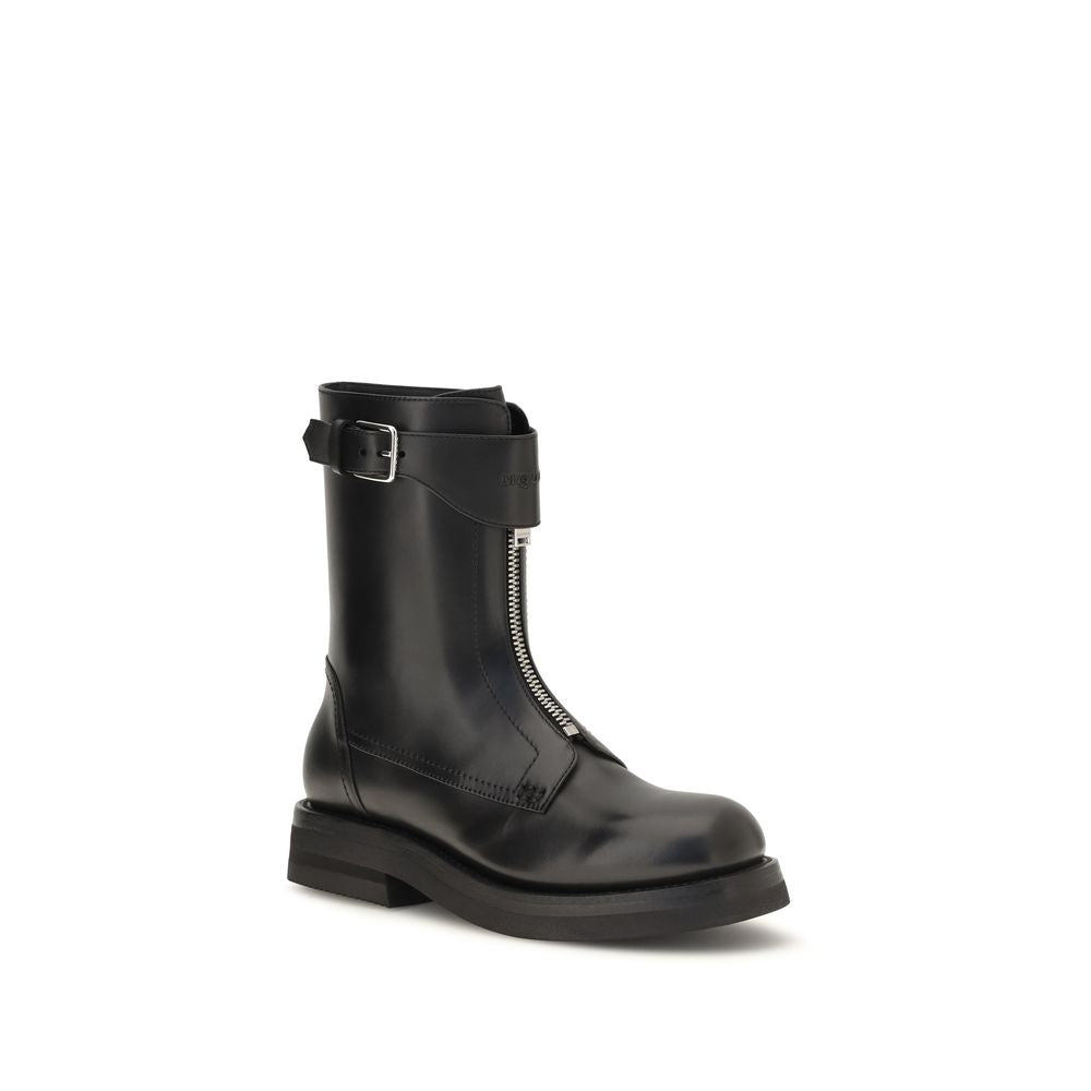 Alexander McQueen Schwarze Schnürstiefel aus Kalbsleder Bos Taurus