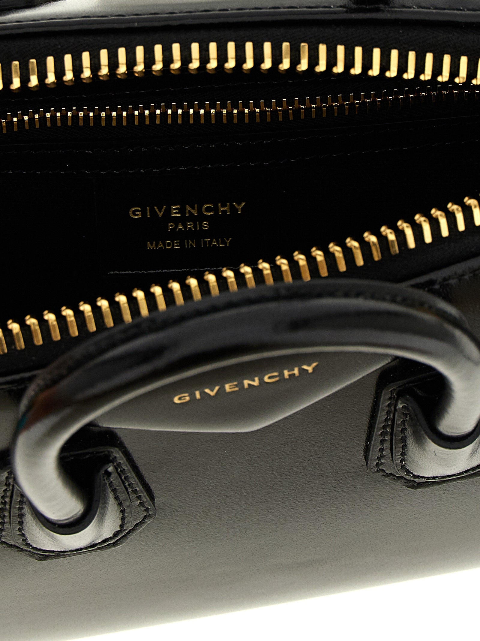 Givenchy Schwarze Kalbsleder-Handtasche
