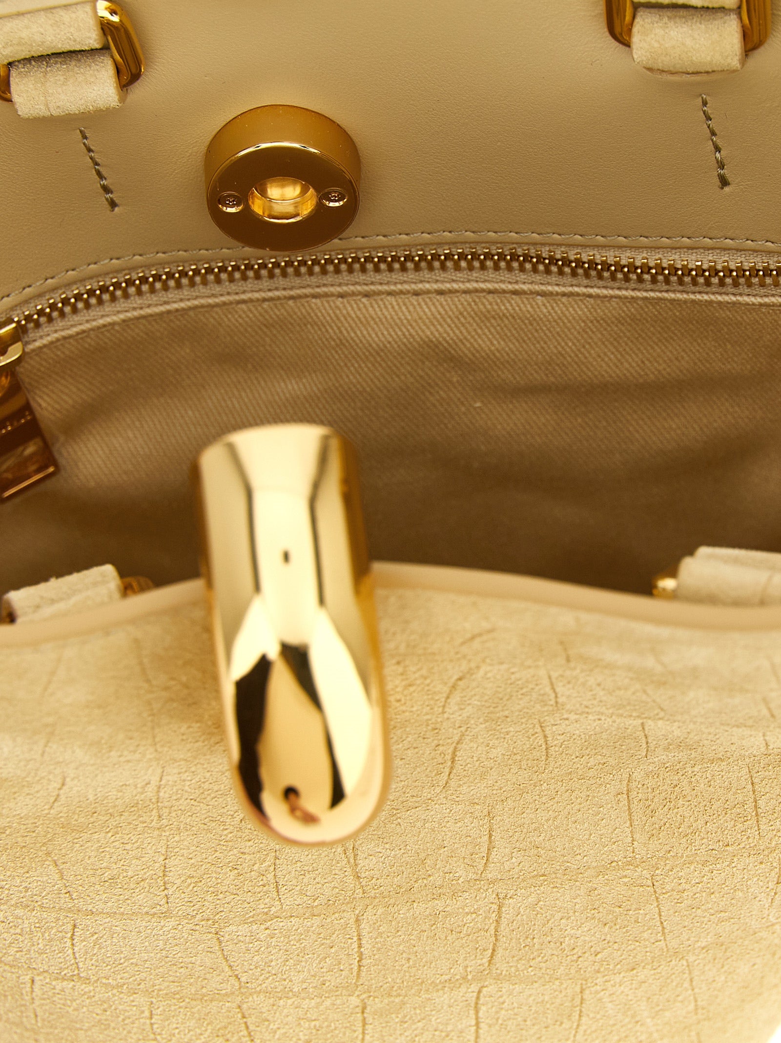 Jacquemus Beige Kalbsleder Handtasche