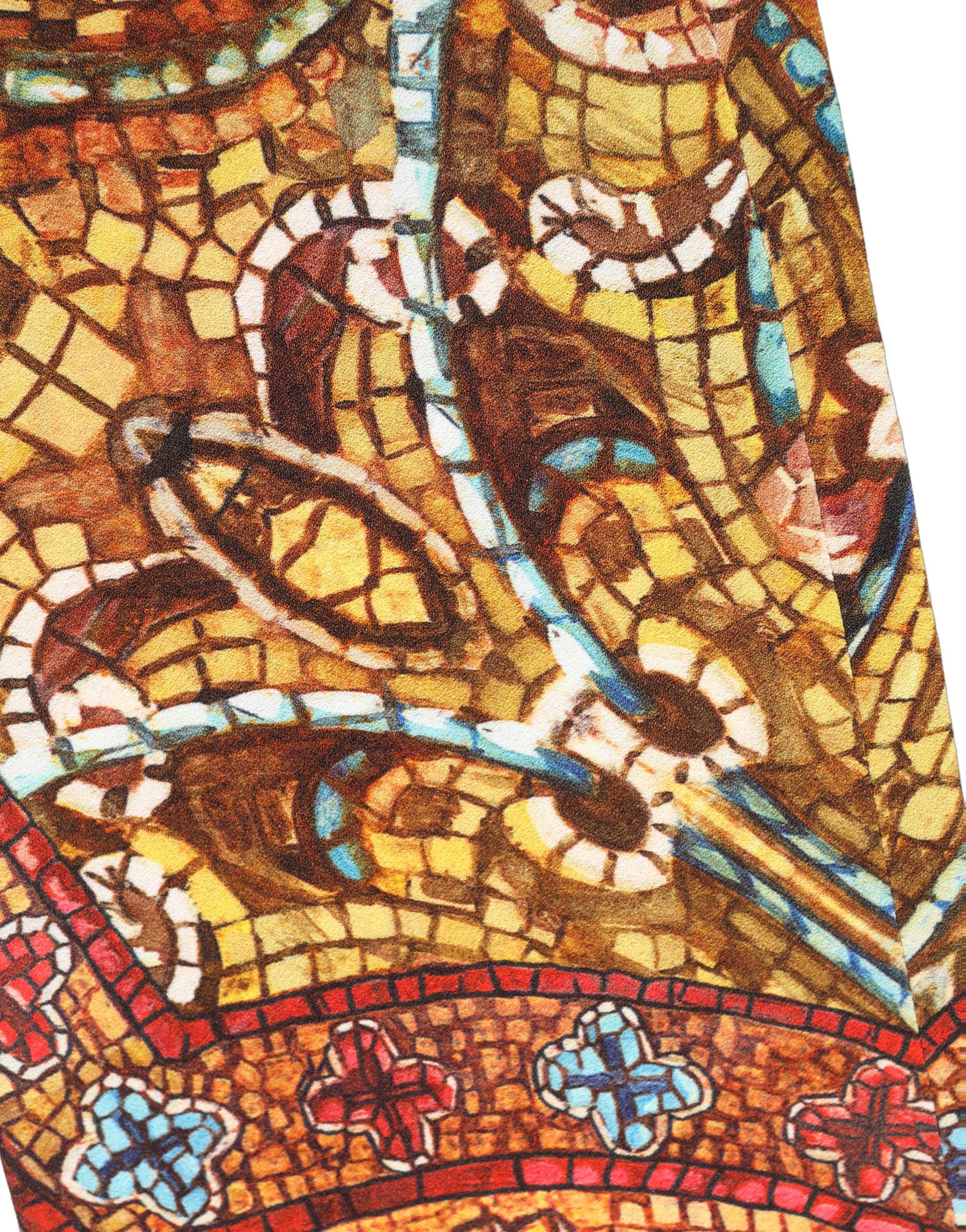 Dolce & Gabbana Gekürzte Hose aus Krepp mit mehrfarbigem Mosaik-Print