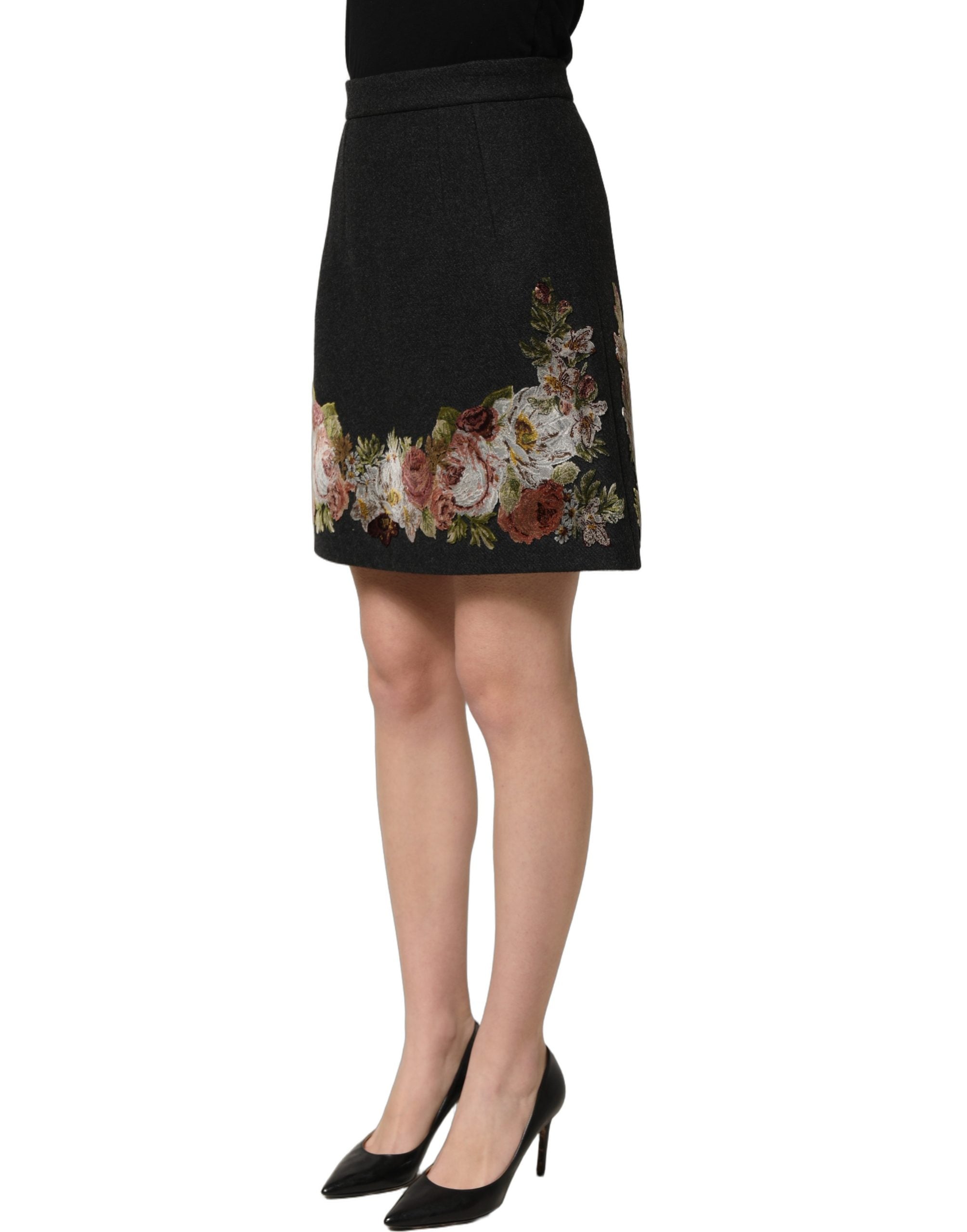 Dolce & Gabbana Schwarzer A-Linien-Rock mit Blumen-Makramee und hoher Taille