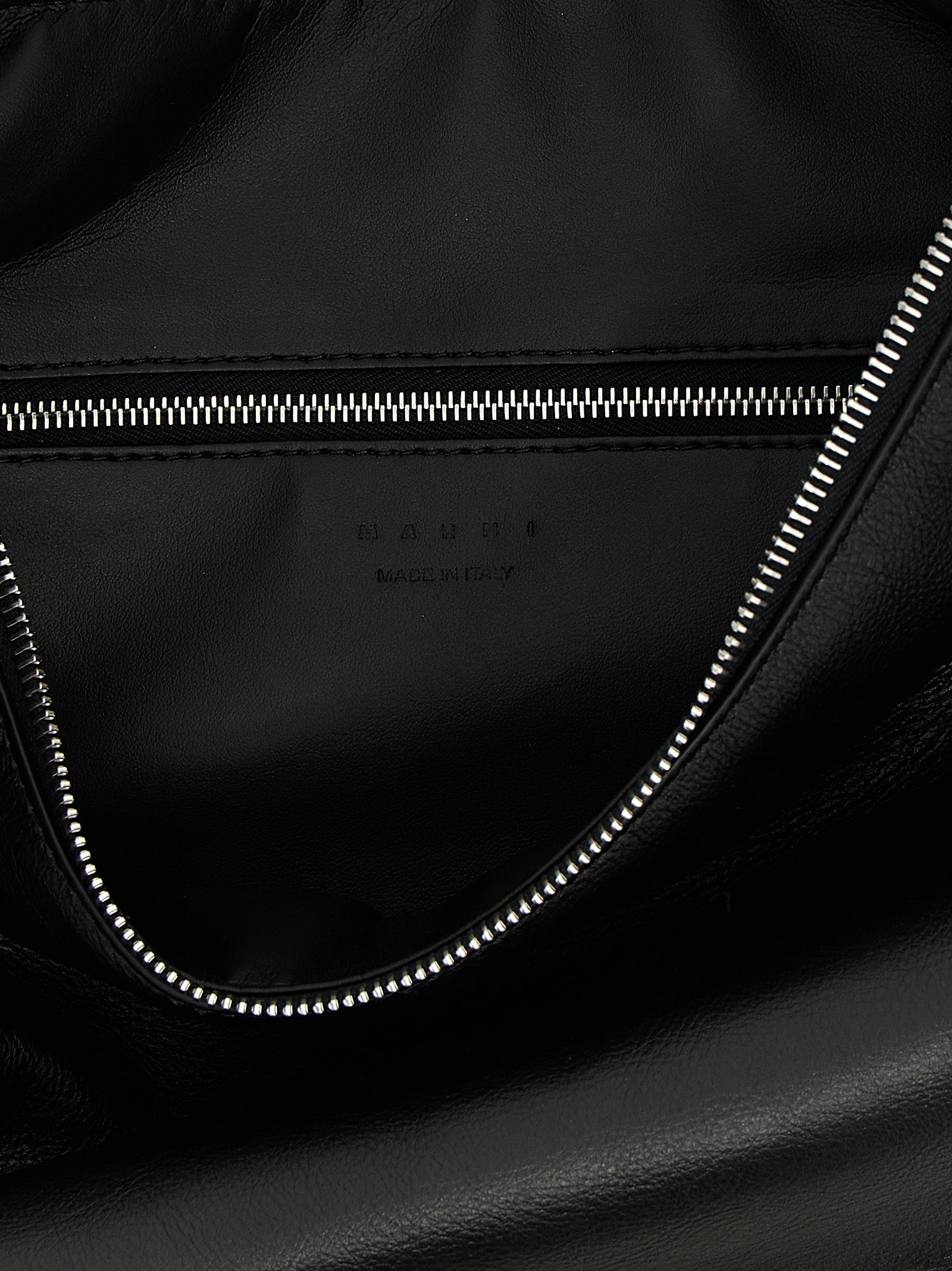 Marni Schwarze Kalbsleder-Schultertasche