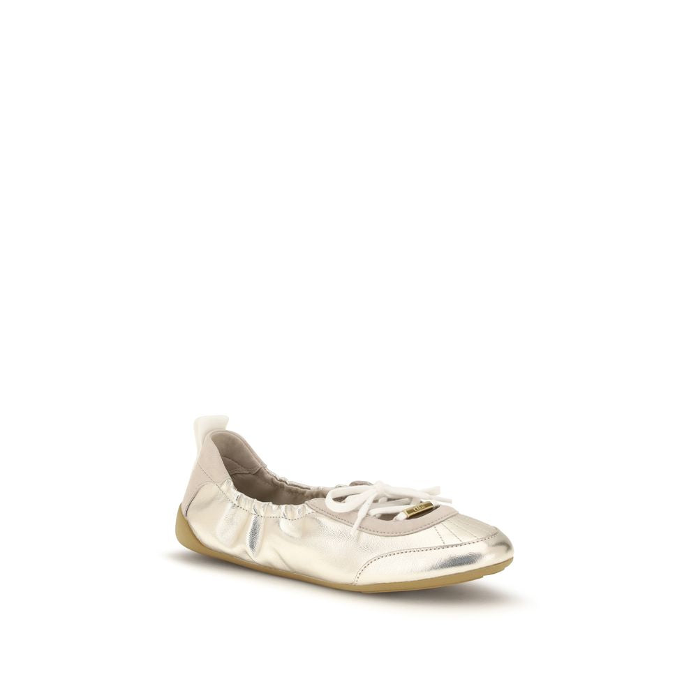 Chloé Bos Taurus Sneakers aus silbernem Kalbsleder