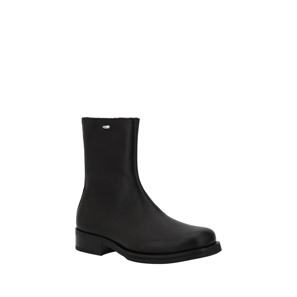 Our Legacy Schwarze Ankle Boots aus Kalbsleder Bos Taurus