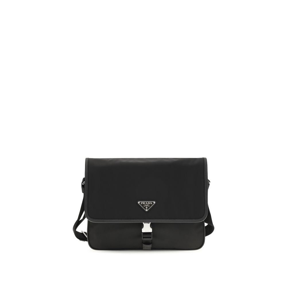 Prada Schwarze Schultertasche aus recyceltem Polyamid