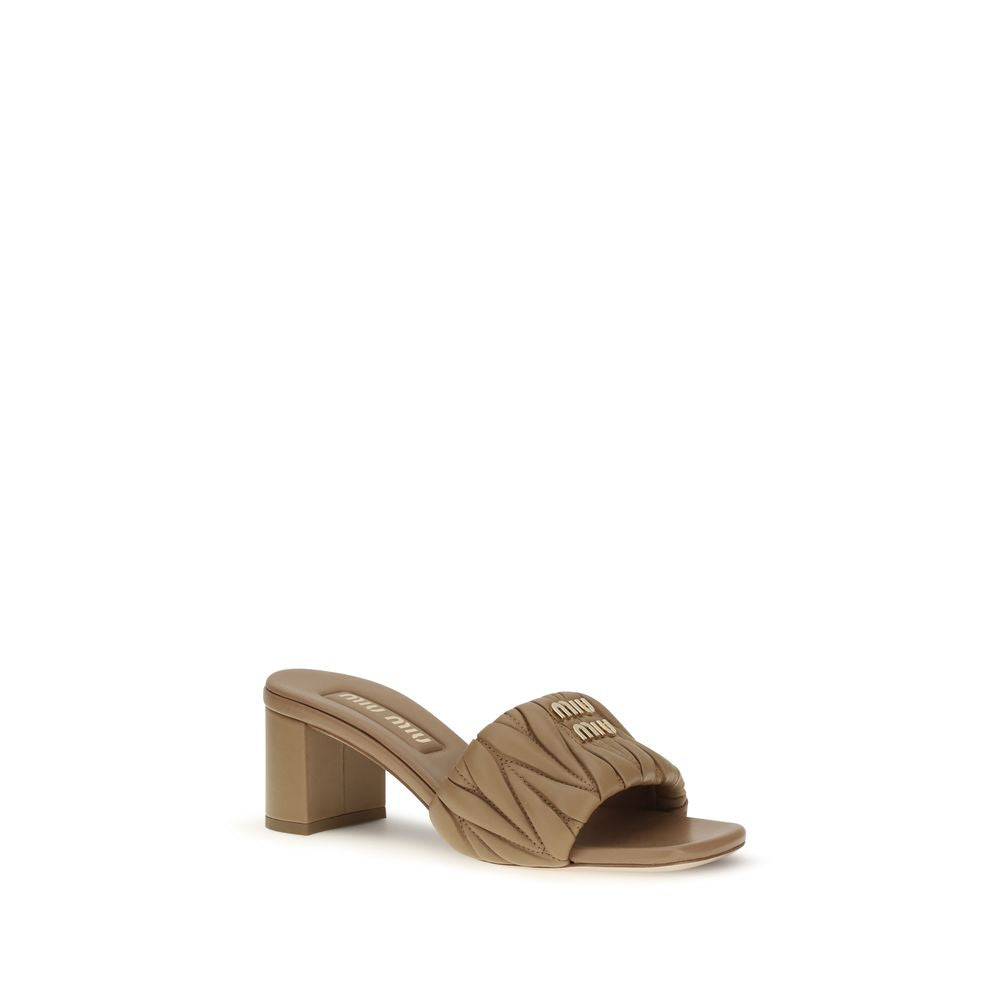 Miu Miu Beige Lamm Ovis Aries Aries Plateau-Sandalen