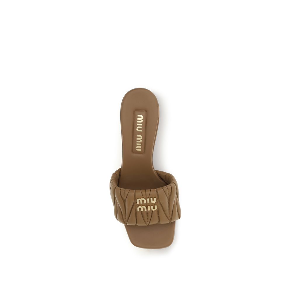 Miu Miu Beige Lamm Ovis Aries Aries Plateau-Sandalen