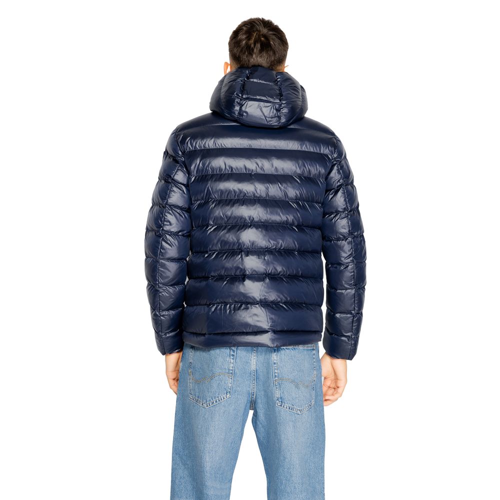 Blauer Blaue Polyesterkleidung