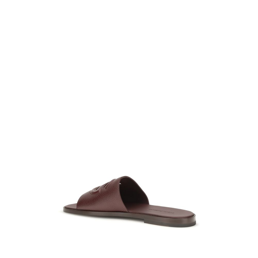 Dolce & Gabbana Braune Kalbsleder Bos Taurus Flache Sandalen