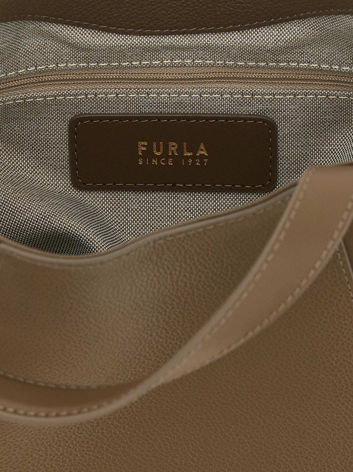 Furla Graue Kalbsleder-Tote Bag