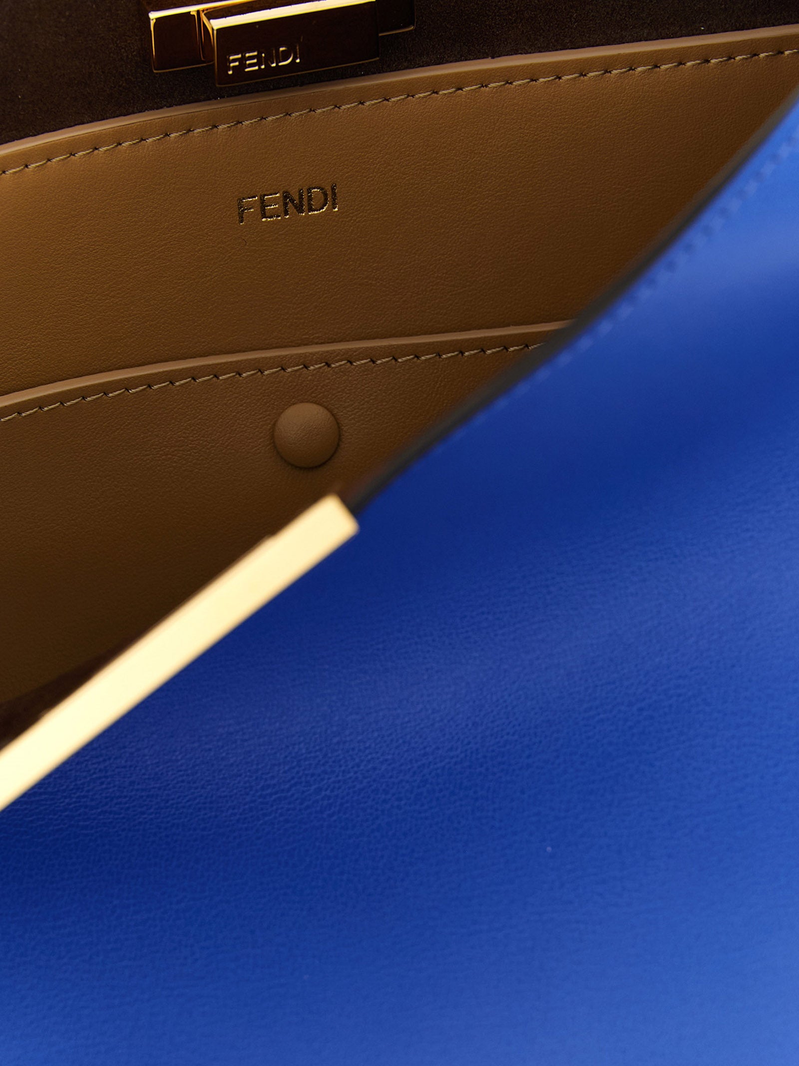 Fendi Handtasche aus blauem Kalbsleder