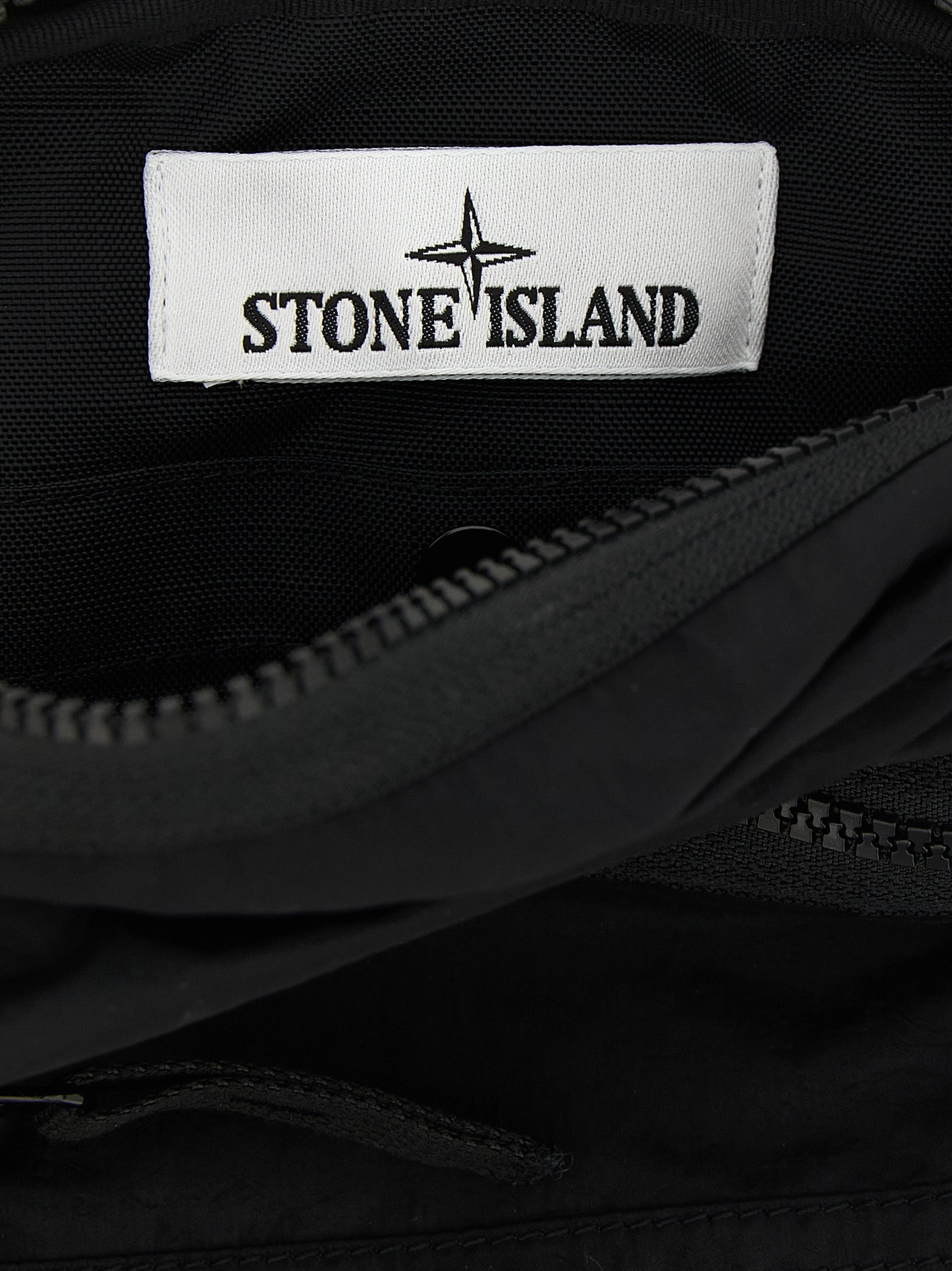 Stone Island Schwarze Crossbody-Tasche aus Polyamid