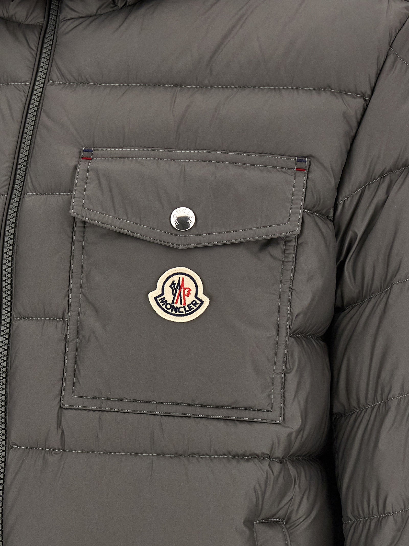 Moncler Graue Polyamid-Jacke in voller Länge