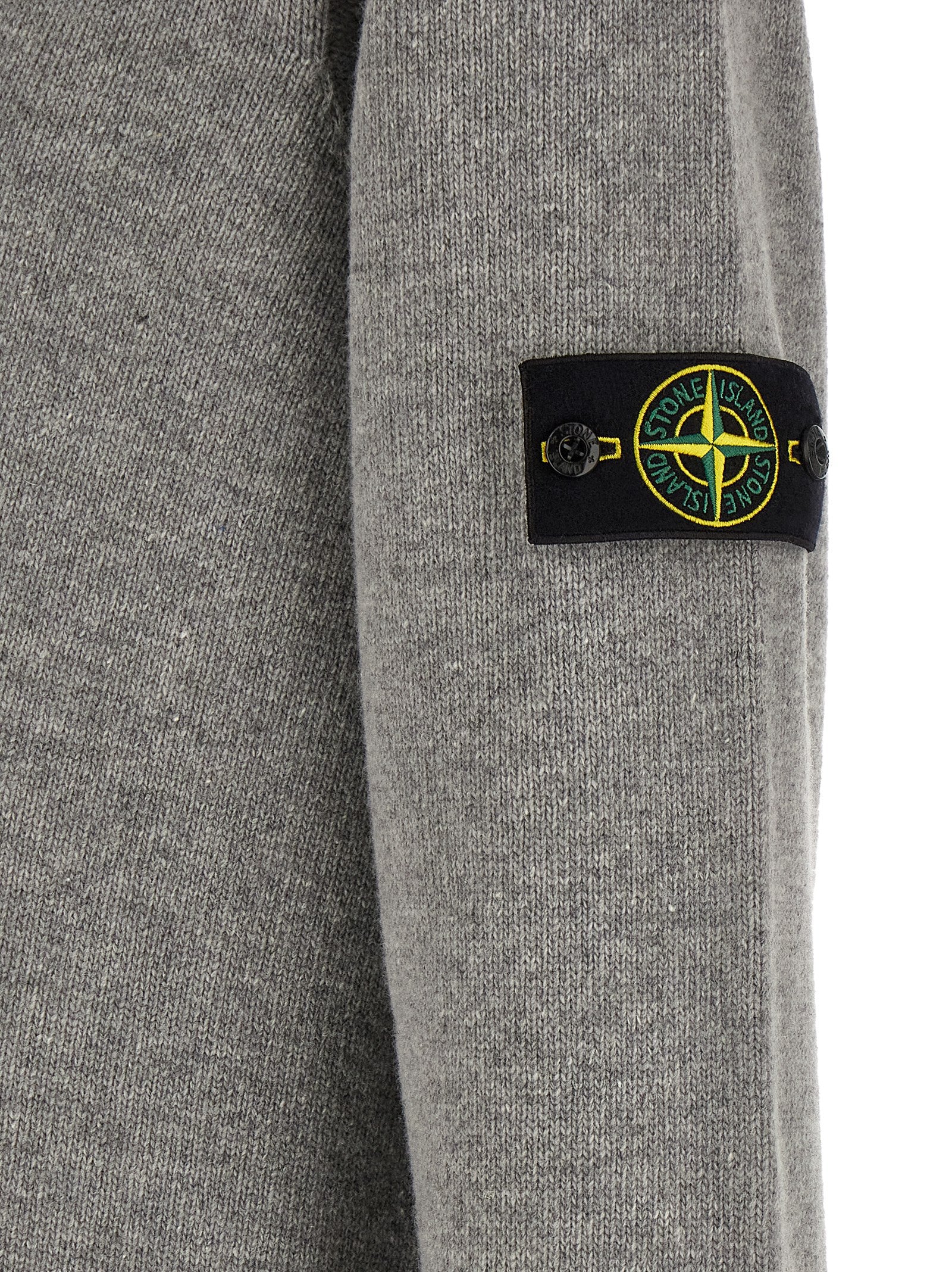 Stone Island Grauer Cardigan aus reiner Schurwolle