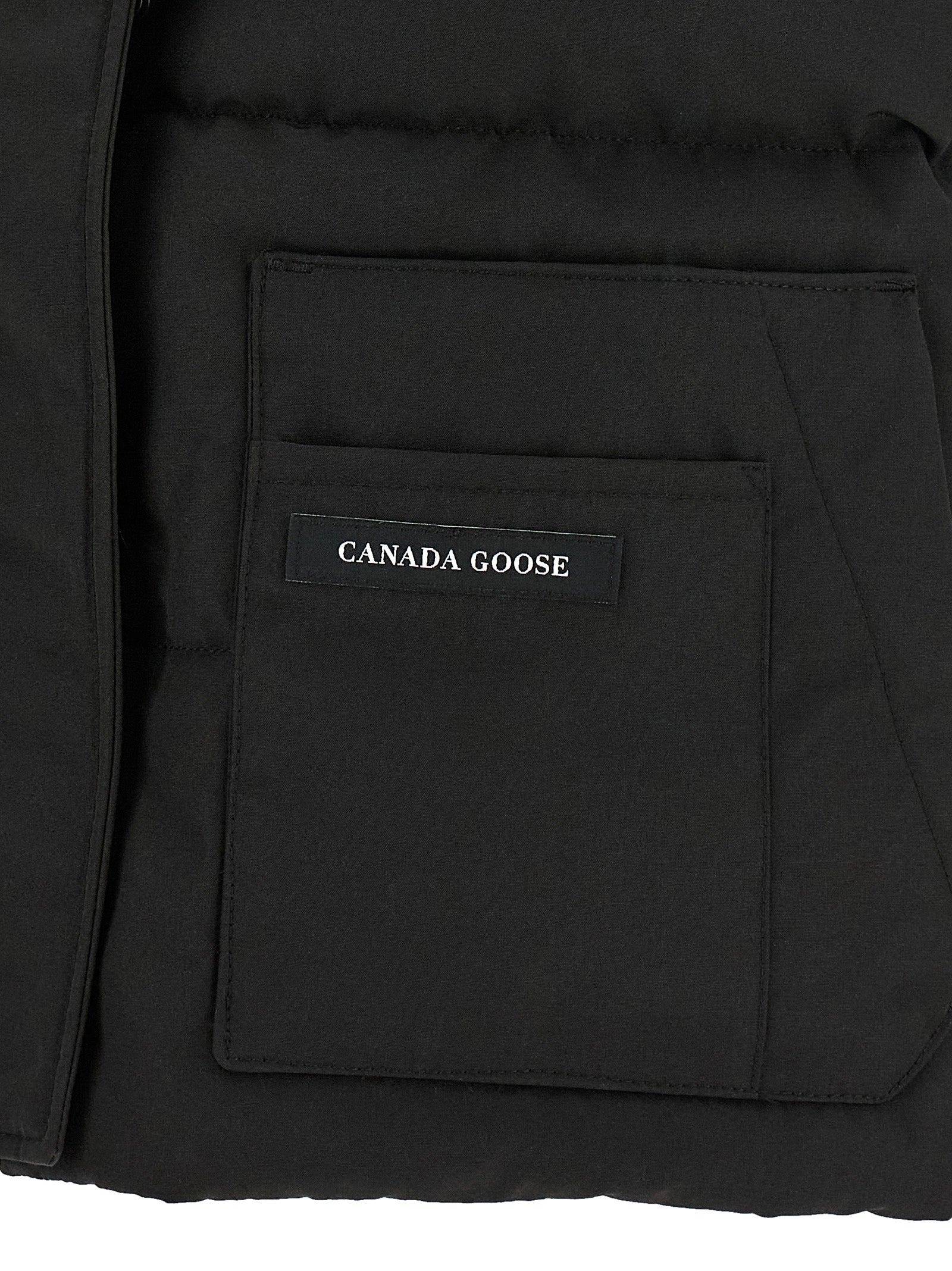 Canada Goose Schwarze ärmellose Jacke aus Polyester