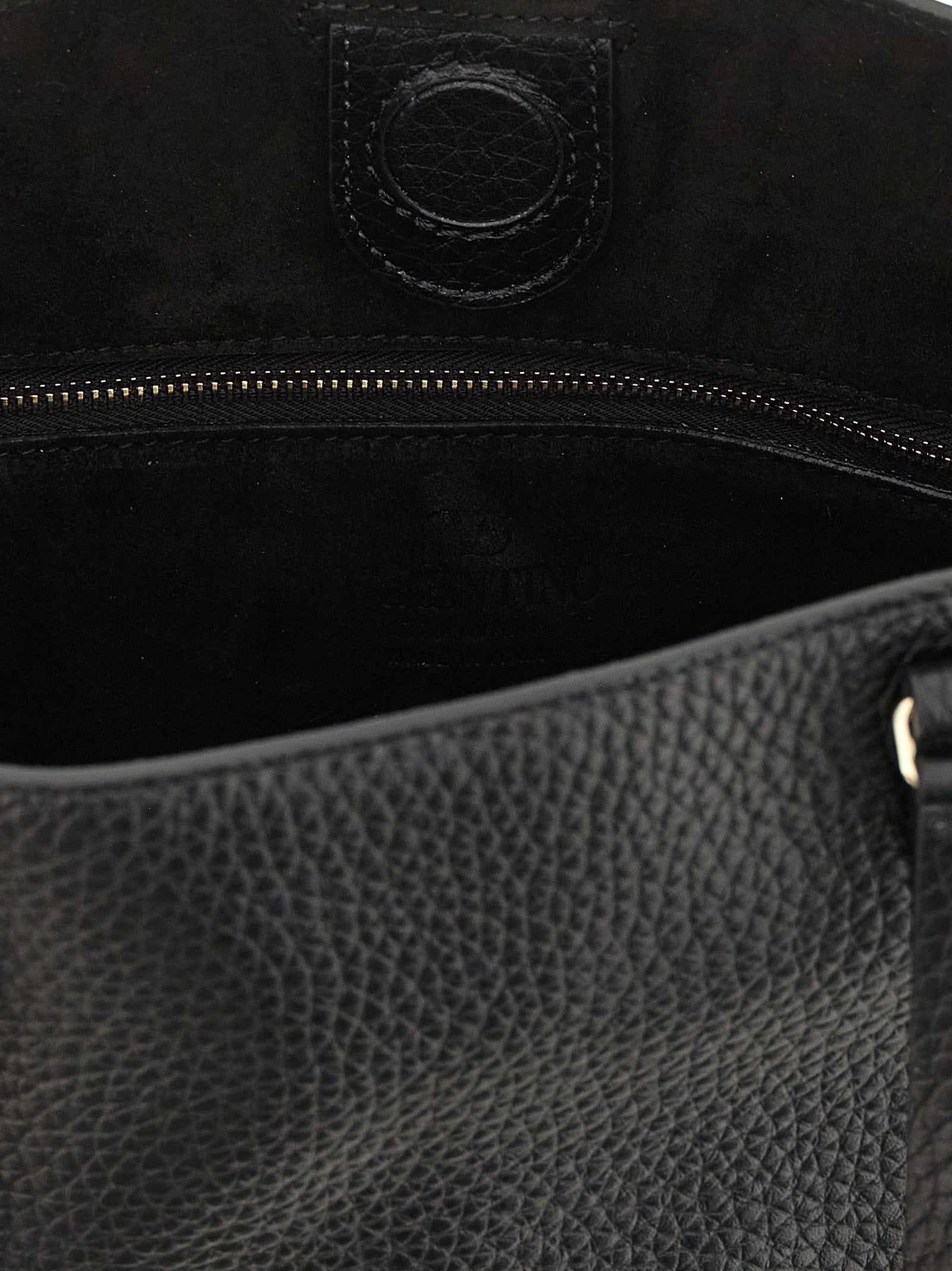 Valentino Garavani Schwarze Kalbsleder-Schultertasche