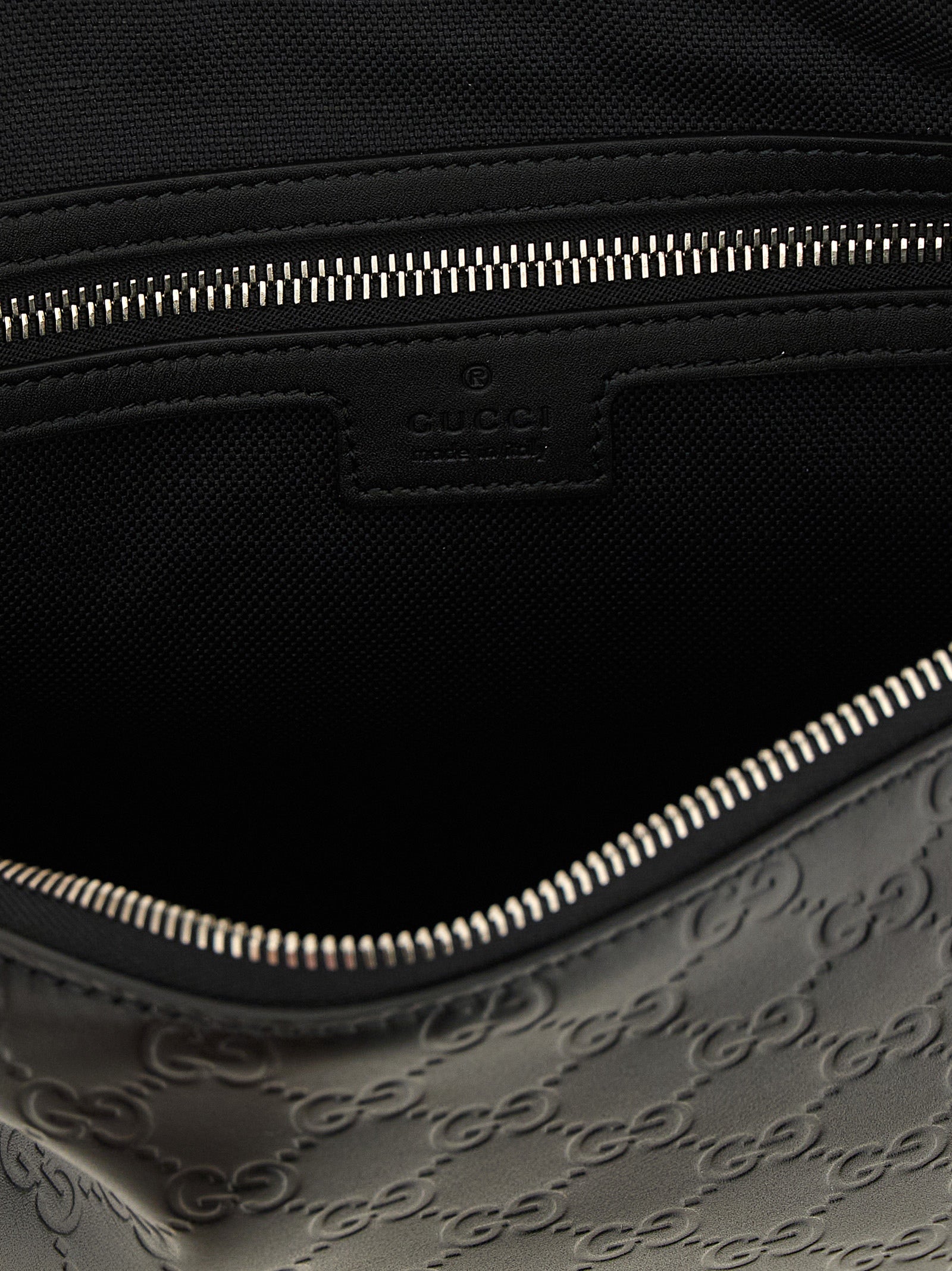 Gucci Schwarze Kalbsleder-Umhängetasche