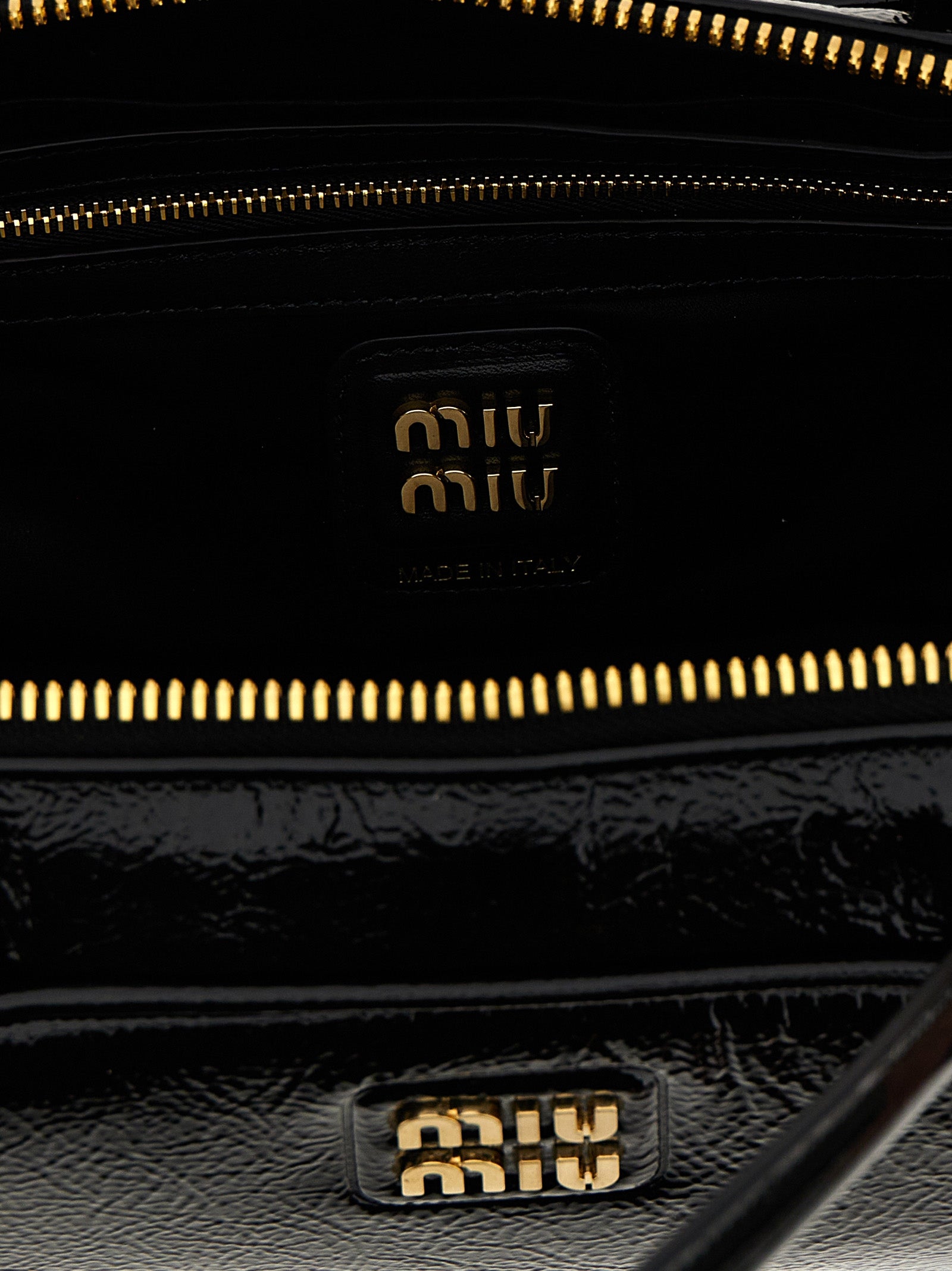 Miu Miu Schwarze Lammleder-Schultertasche