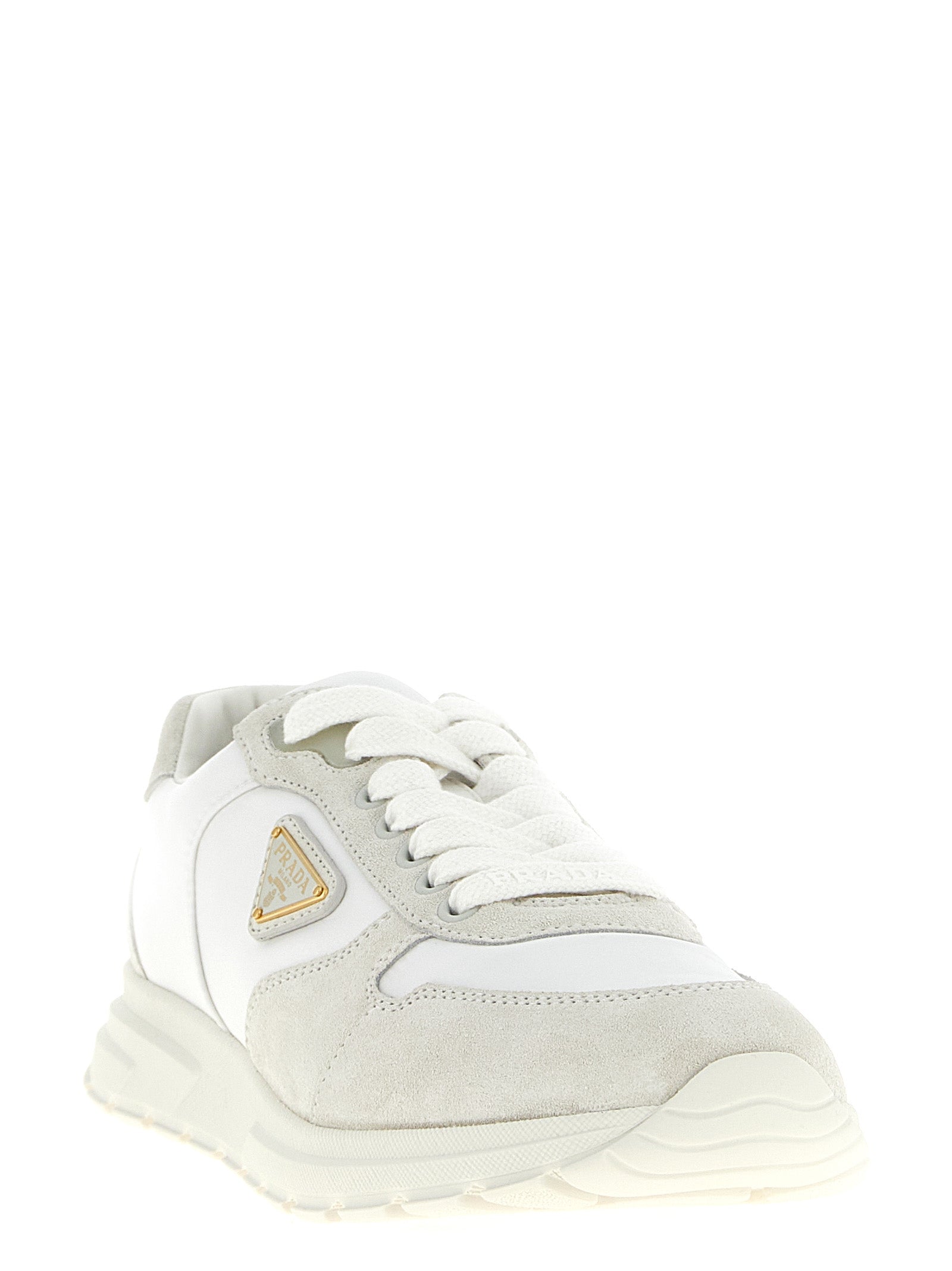 Prada Weiße Kalbshaut Bos Taurus Sneakers mit niedrigem Schaft