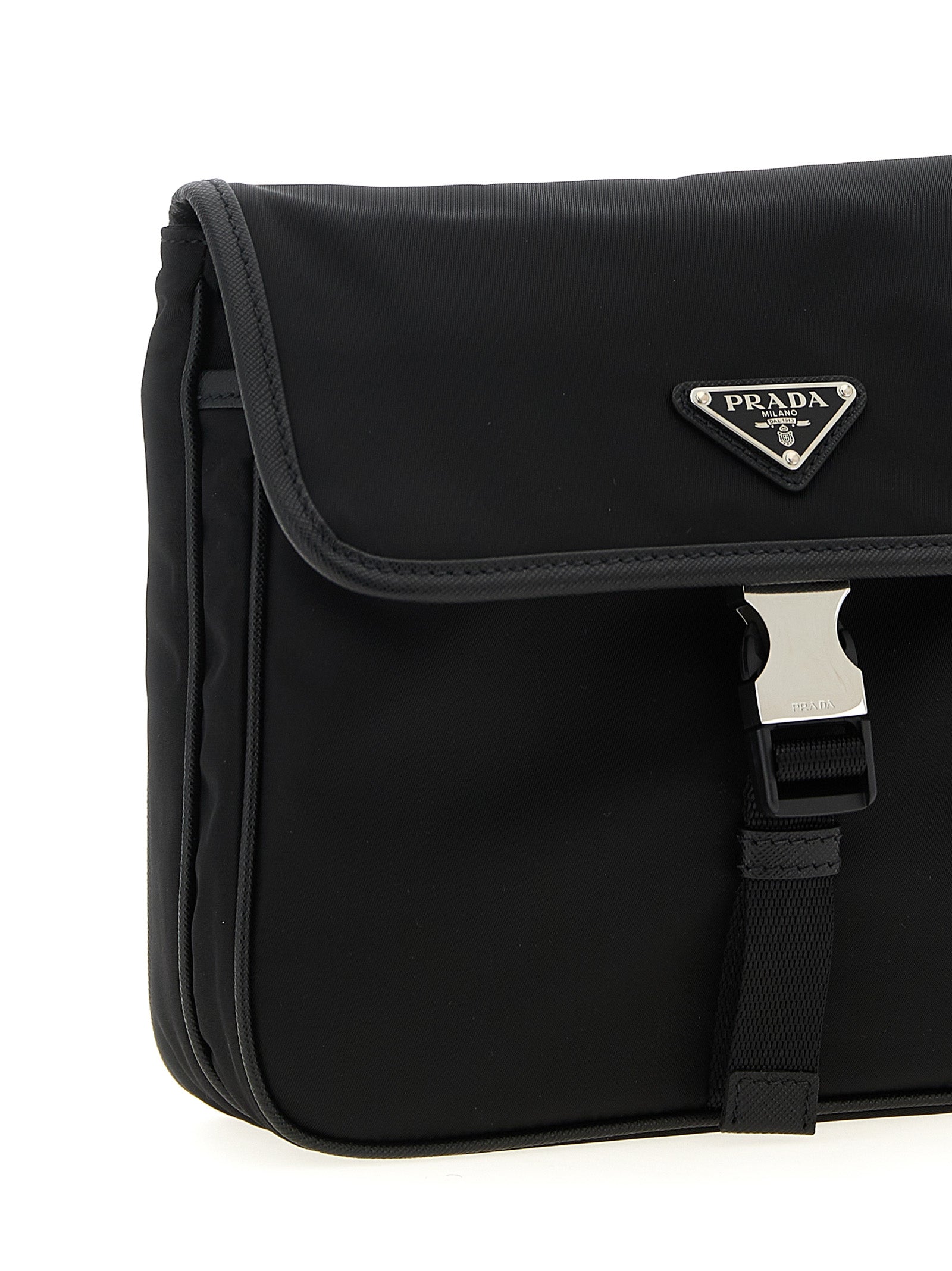 Prada Schwarze Crossbody-Tasche aus recyceltem Polyamid