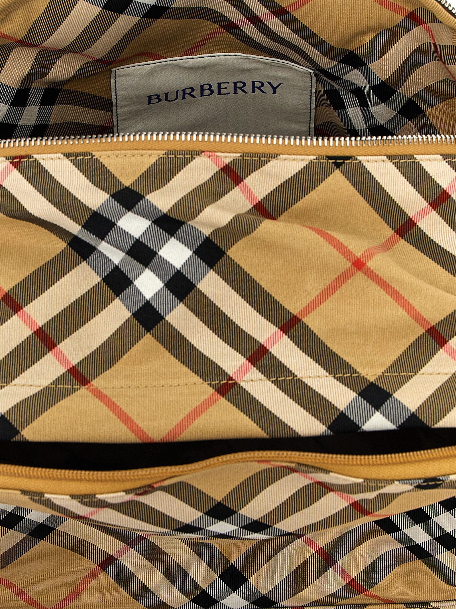 Burberry Beiger Rucksack aus Polyester