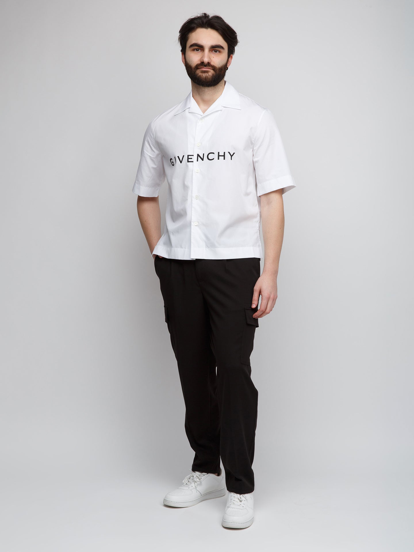 Givenchy Zweifarbige Baumwoll-Kurzarmbluse