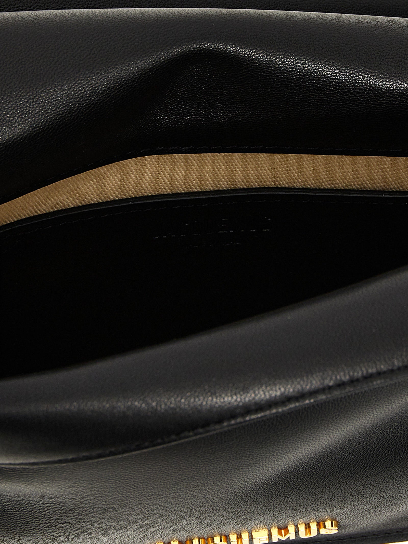 Jacquemus Schwarze Lammleder-Clutch