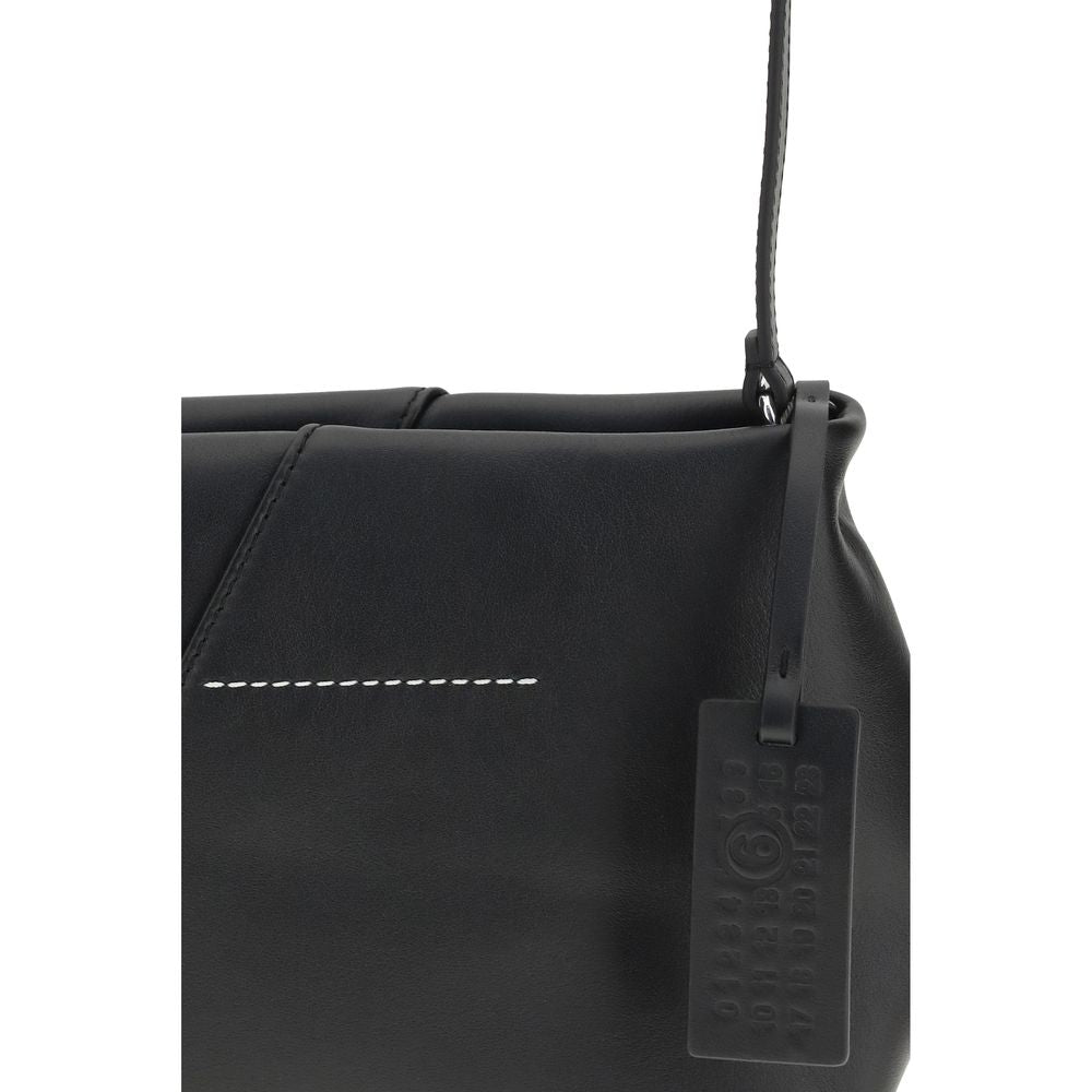MM6 Schwarze Bos Taurus Kalbsleder Schultertasche