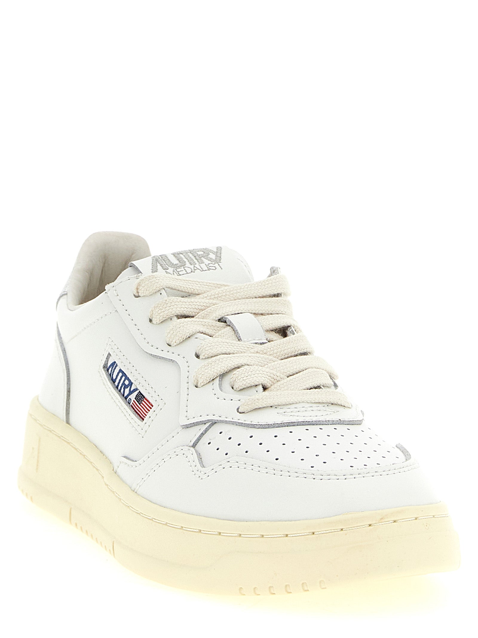 Autry Silberne Low-Top-Sneaker aus Rindsleder