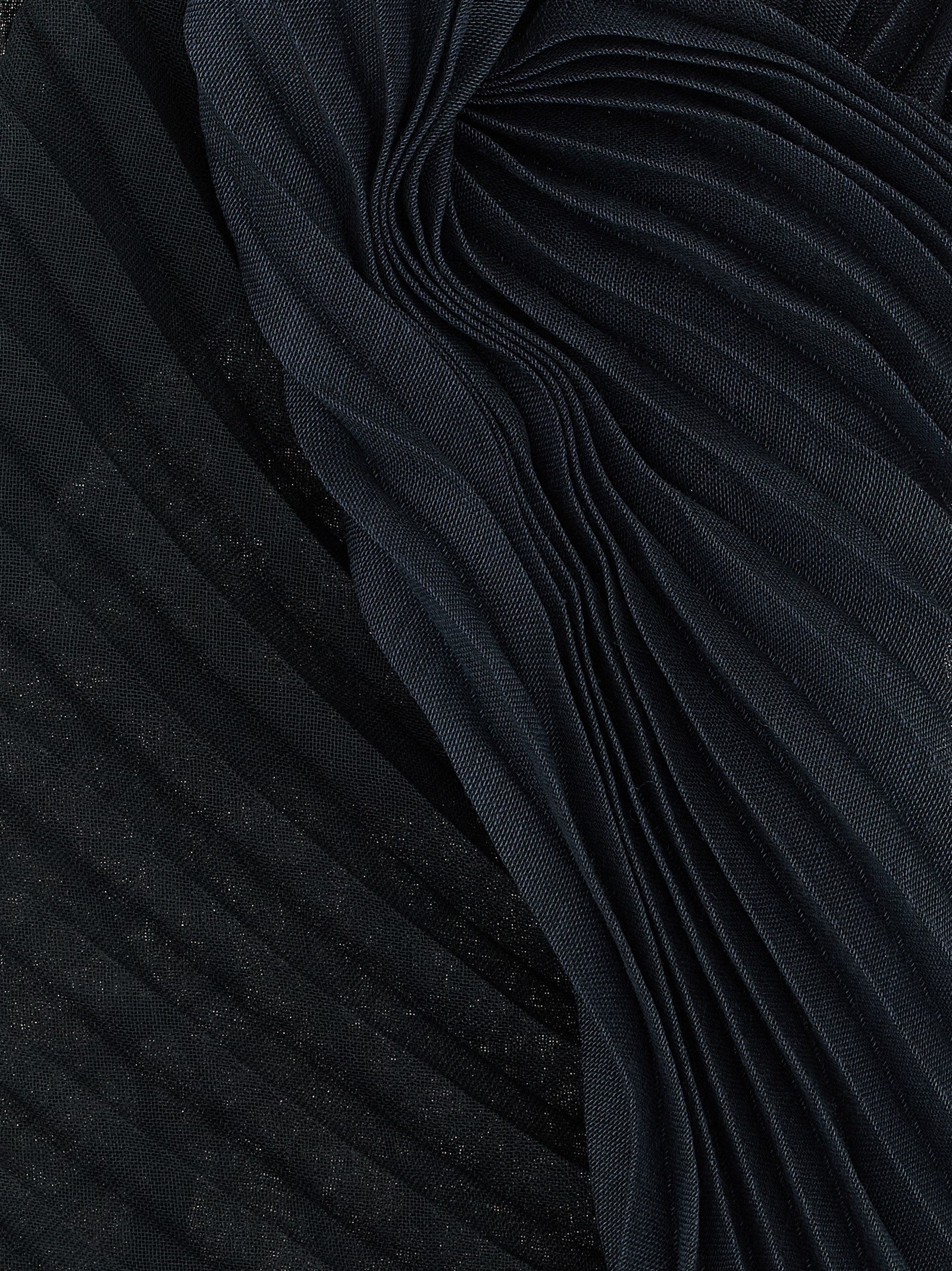 Issey Miyake Schwarzer Schal aus Polyester